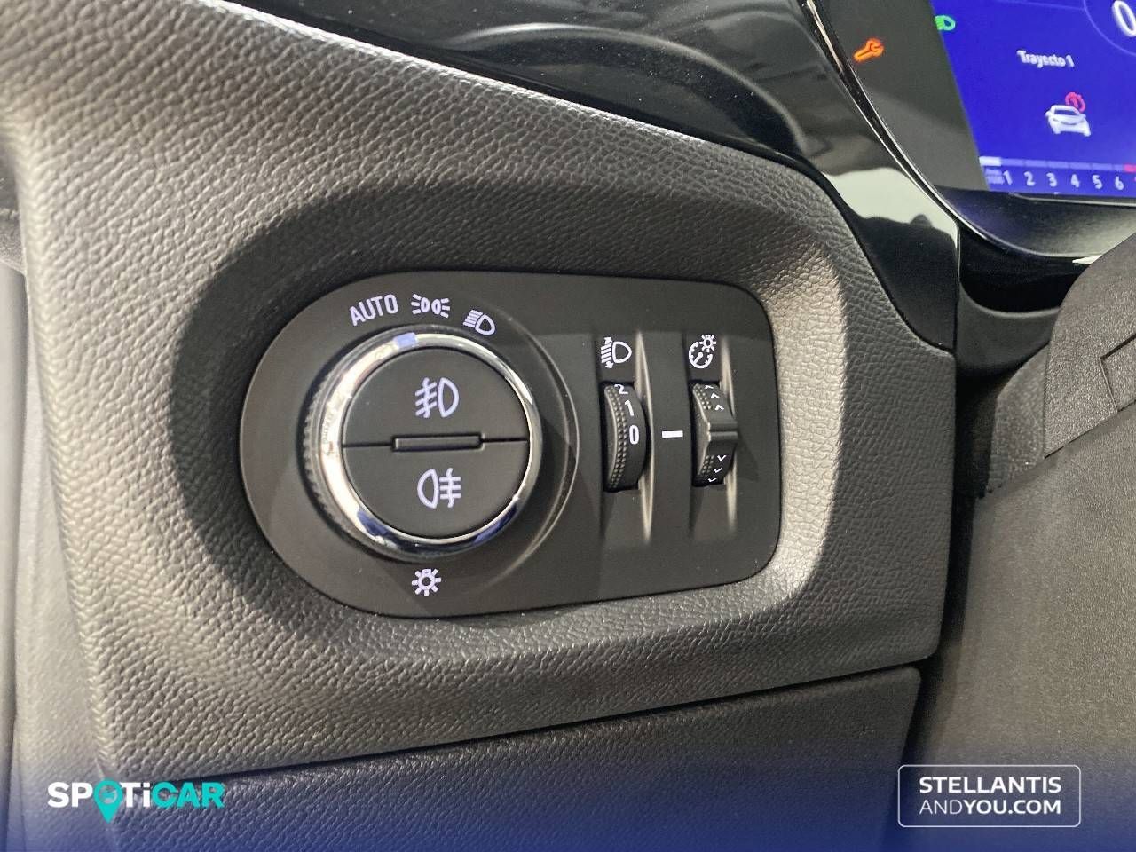 Opel Corsa  1.2T XHL 74kW (100CV) Elegance 22