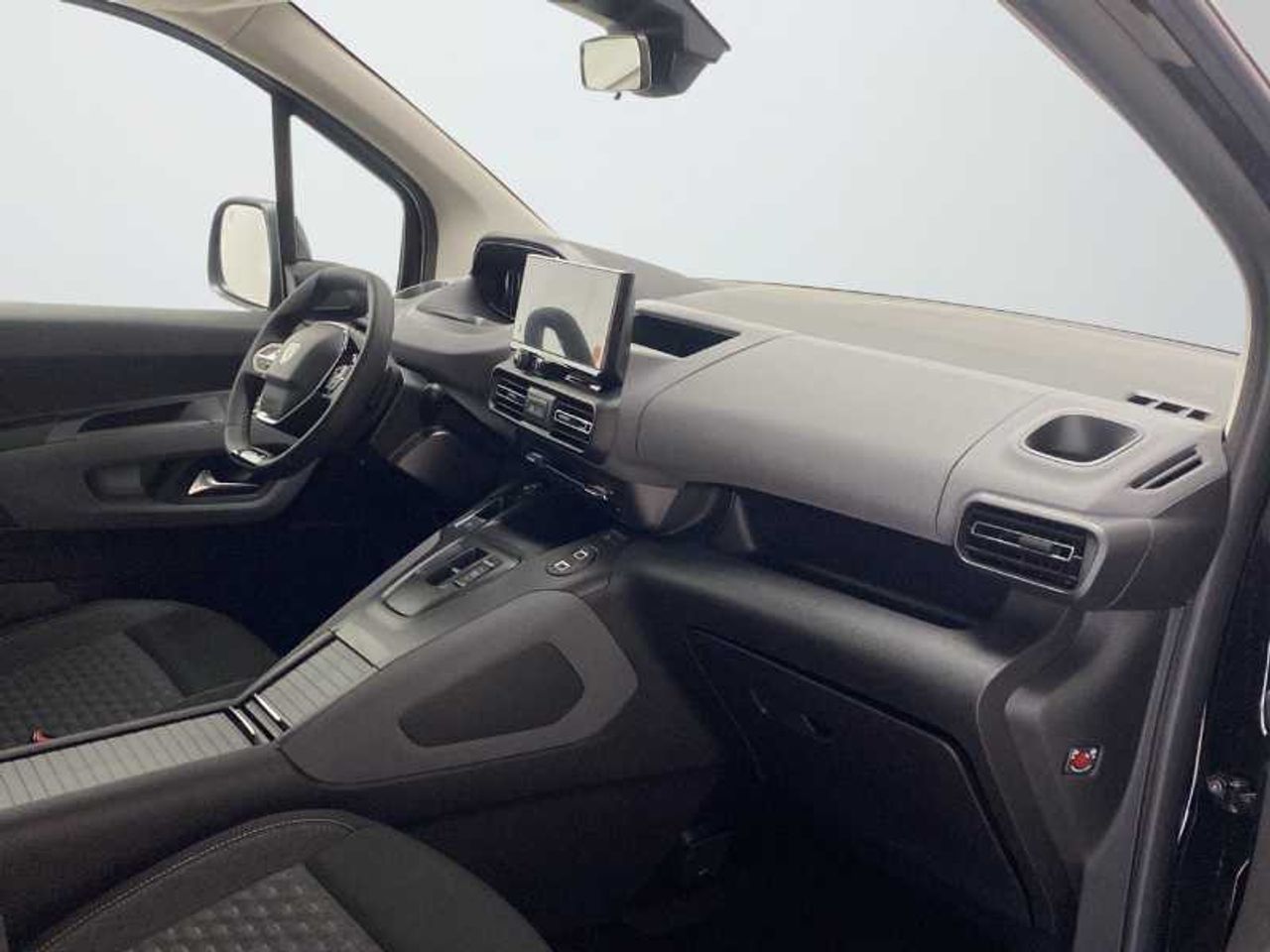 Peugeot Rifter GT BlueHDi 130 S&S EAT8 Standard M1 13