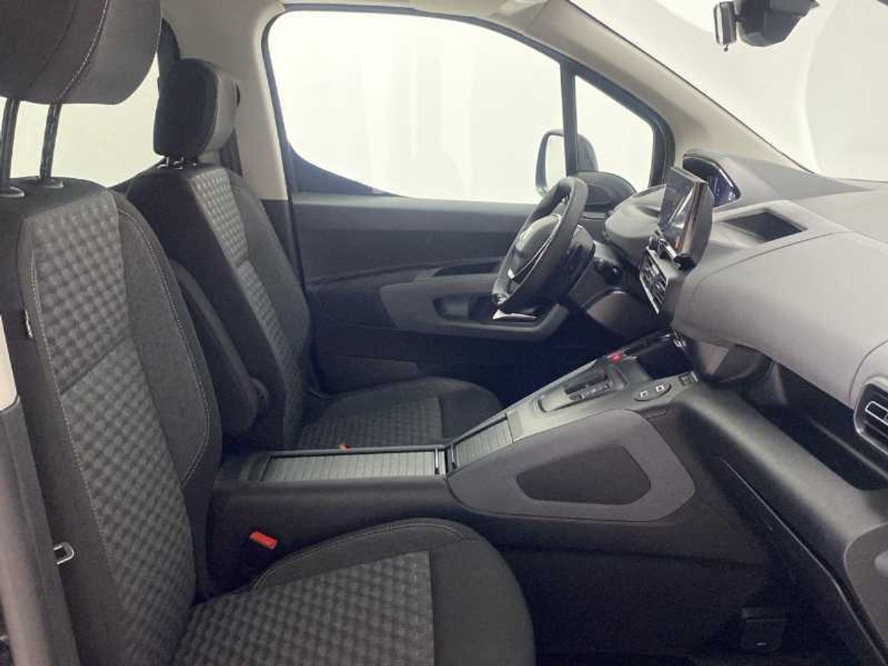 Peugeot Rifter GT BlueHDi 130 S&S EAT8 Standard M1 22