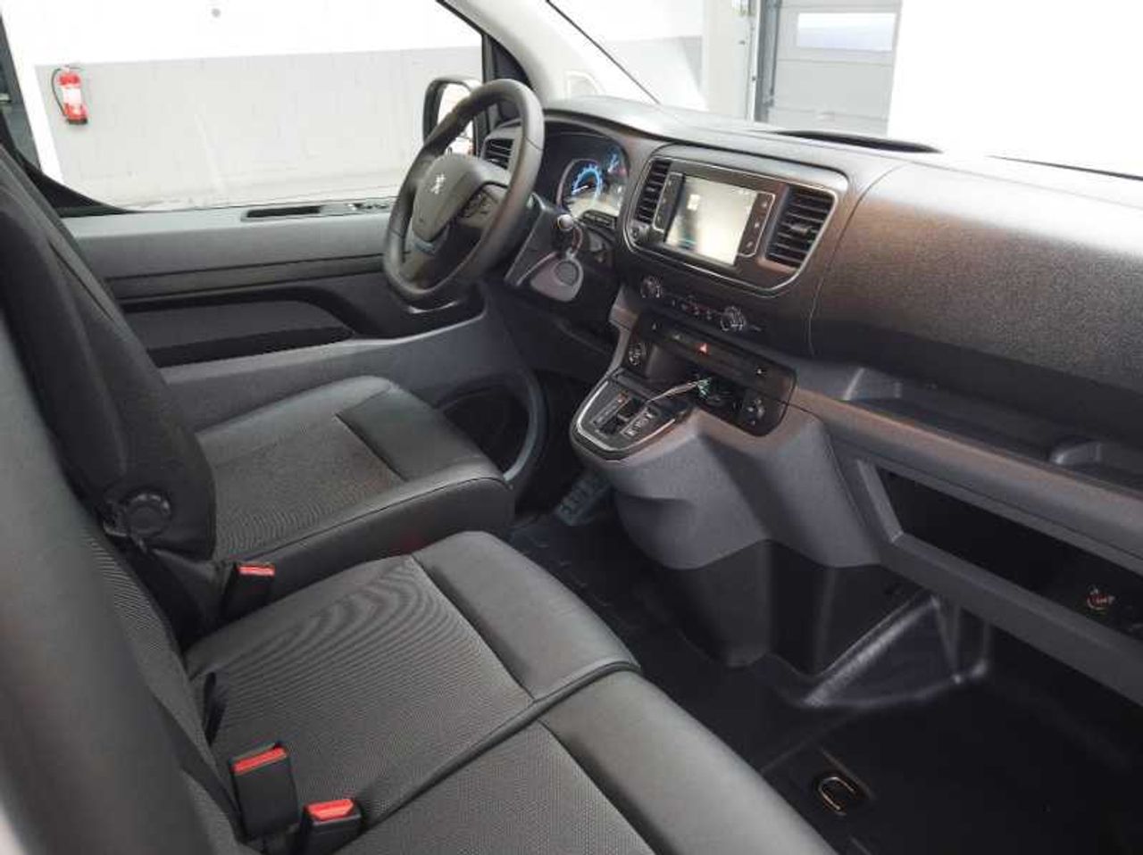 Peugeot Expert e-Expert Furgón Premiun Eléctrico 100Kw Batería 75Kwh Standard 20