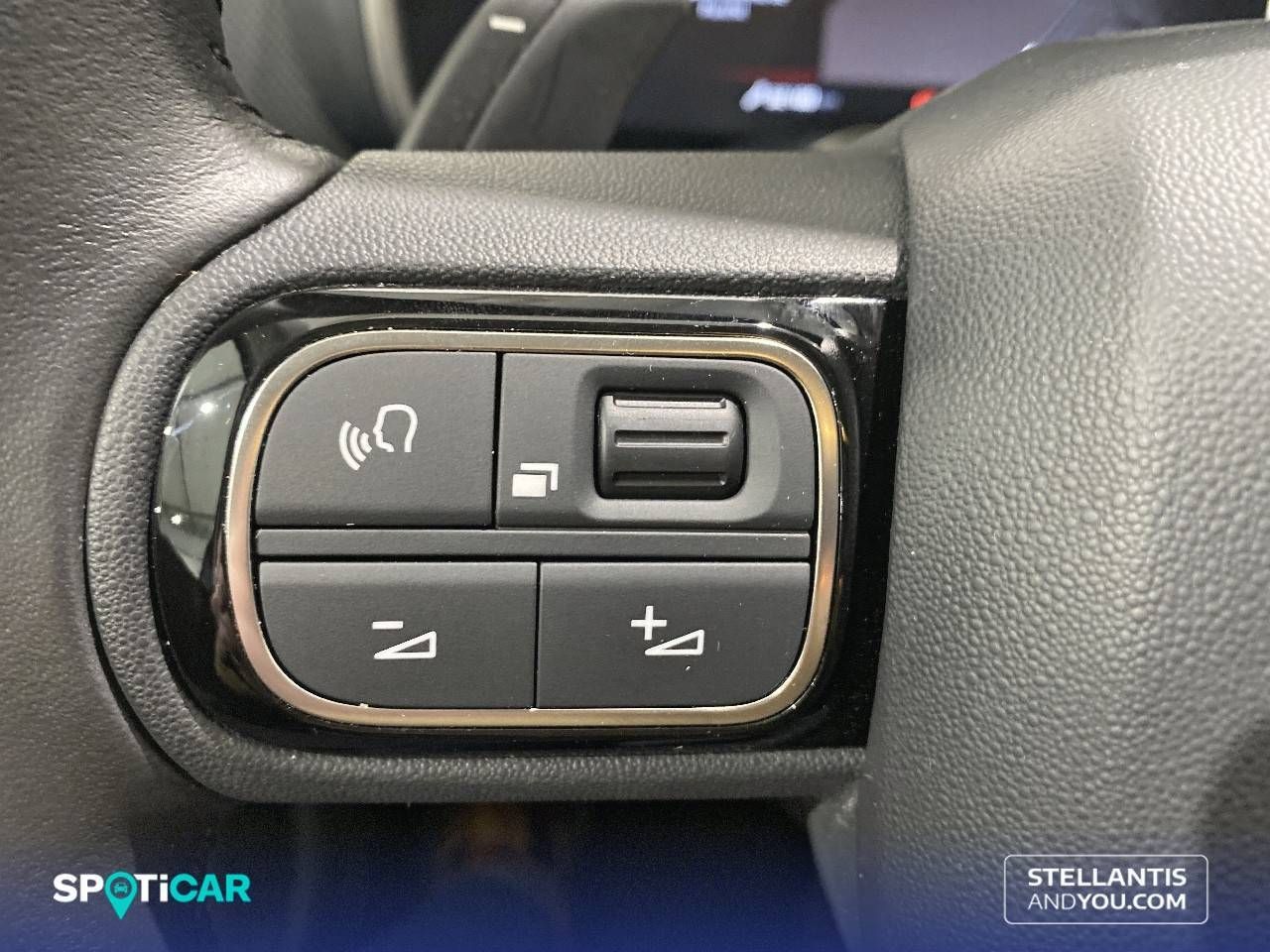 Peugeot 208 N 5P Allure HYBRID 110 eDCS6   28