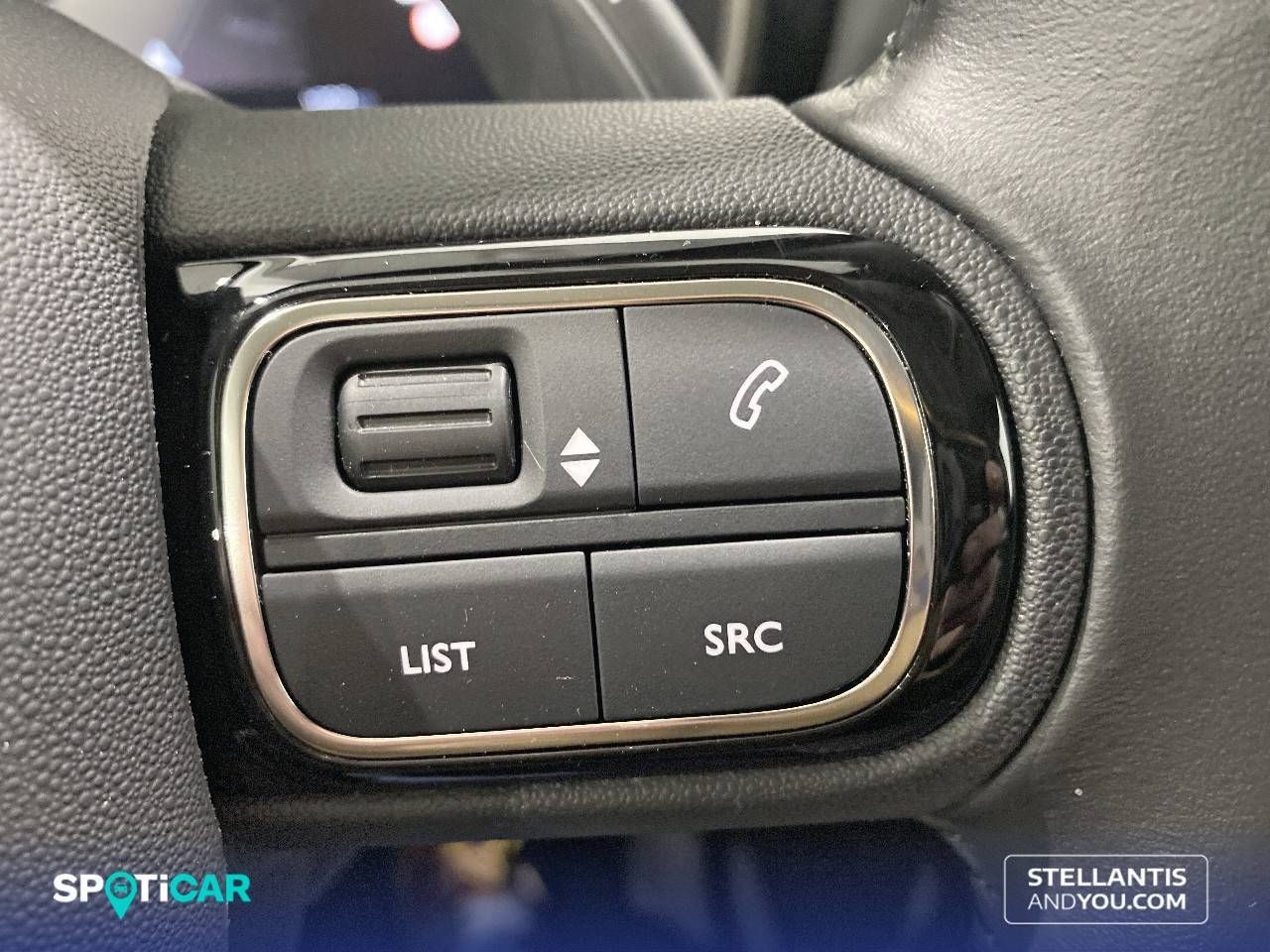 Peugeot 208 N 5P Allure HYBRID 110 eDCS6   30