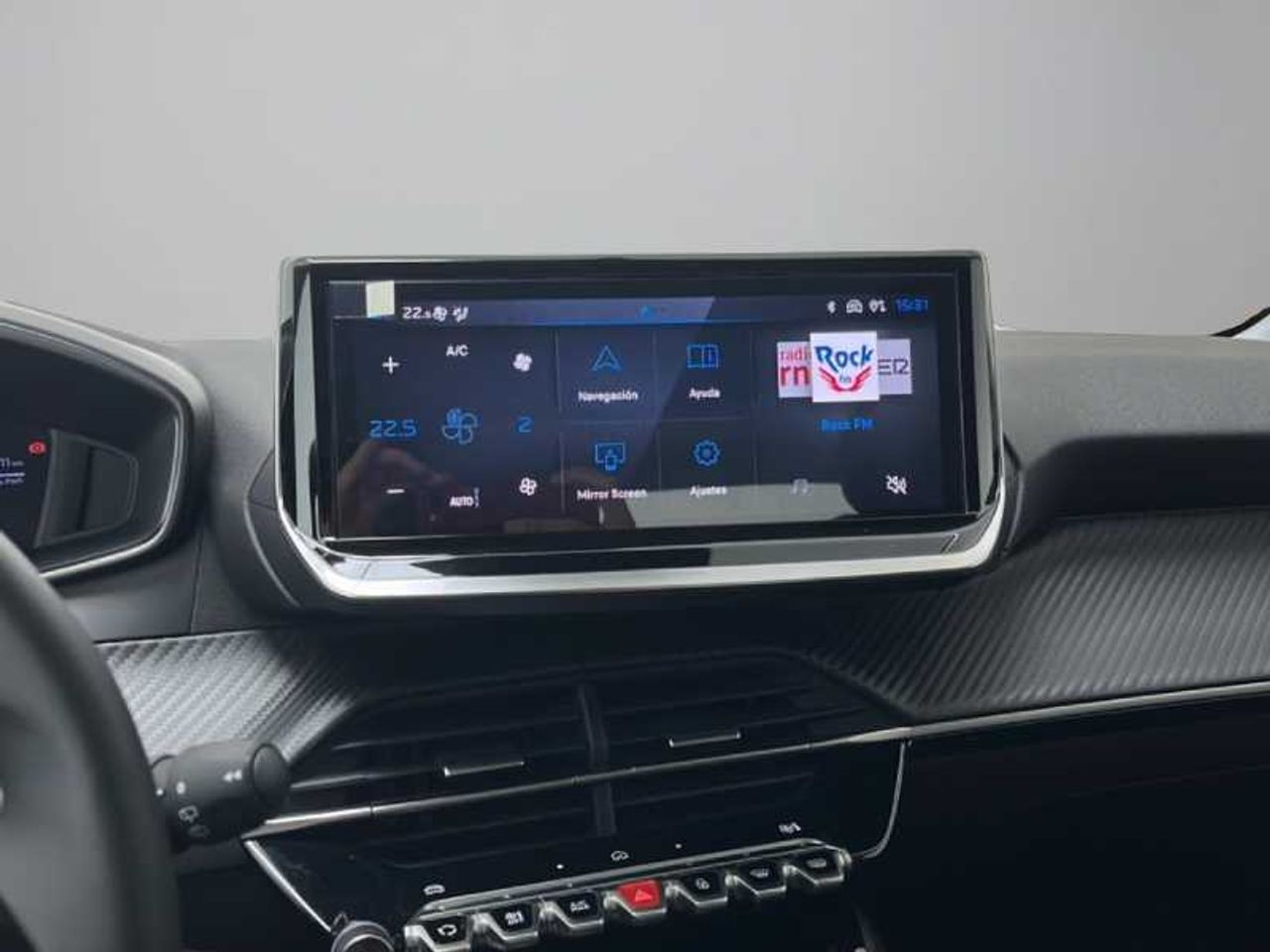 Peugeot 208 N 5P Allure HYBRID 110 eDCS6 22