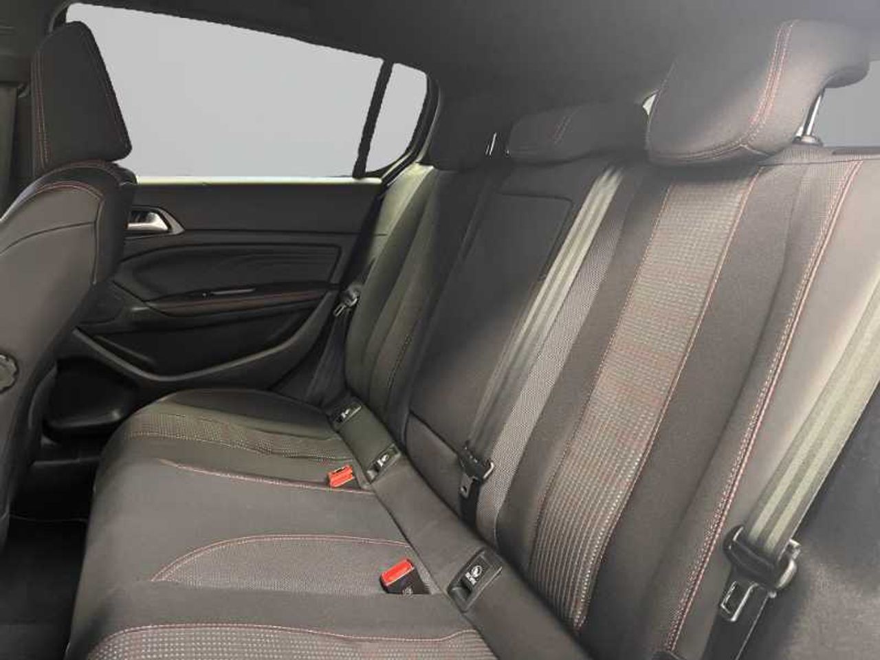 Peugeot 308 1.2 PureTech S&S GT Line EAT8 130 24