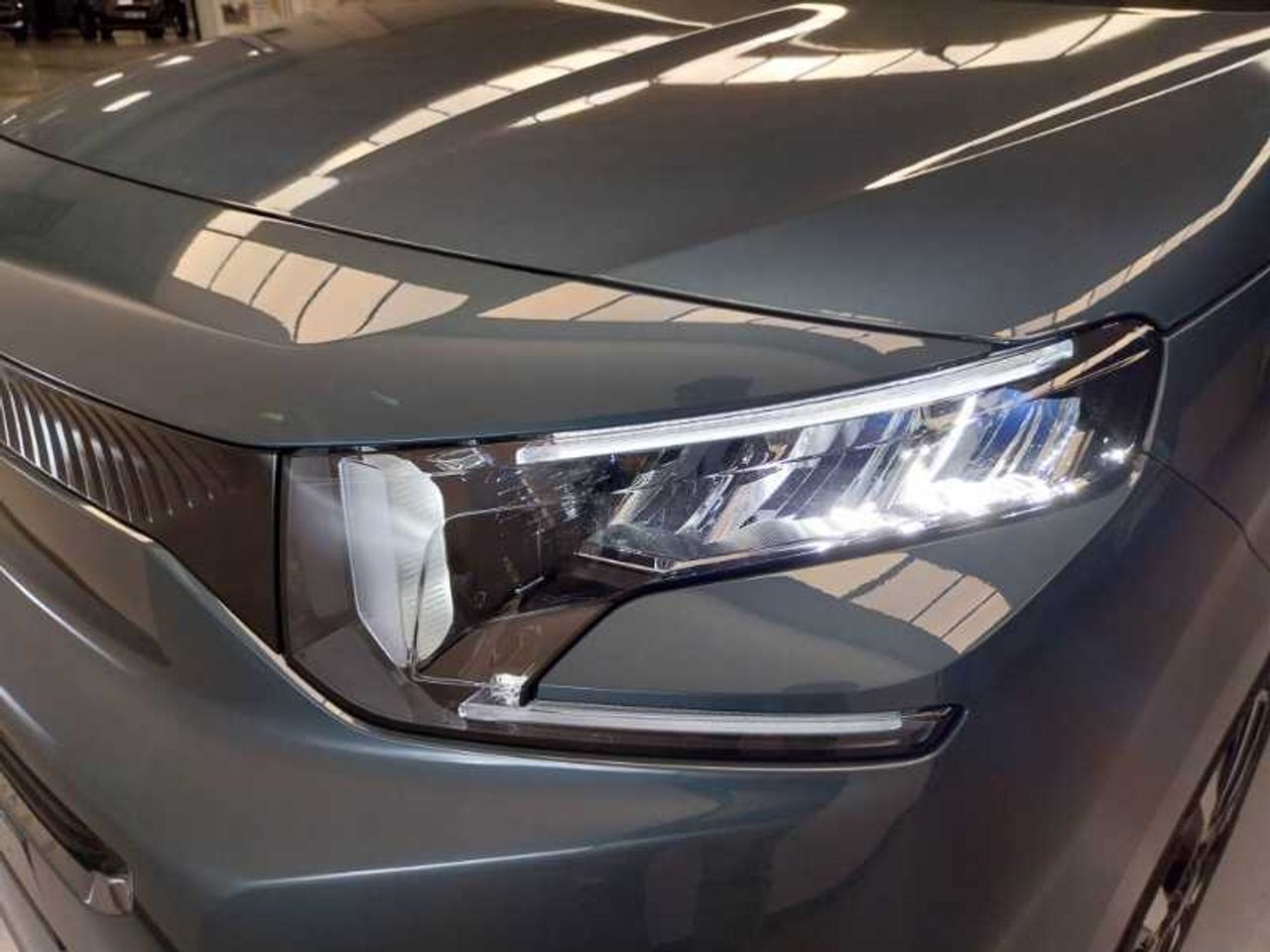 Citroën Berlingo Nueva  Talla M BlueHDi 130 S&S EAT8 MAX M1 7 Plazas 15