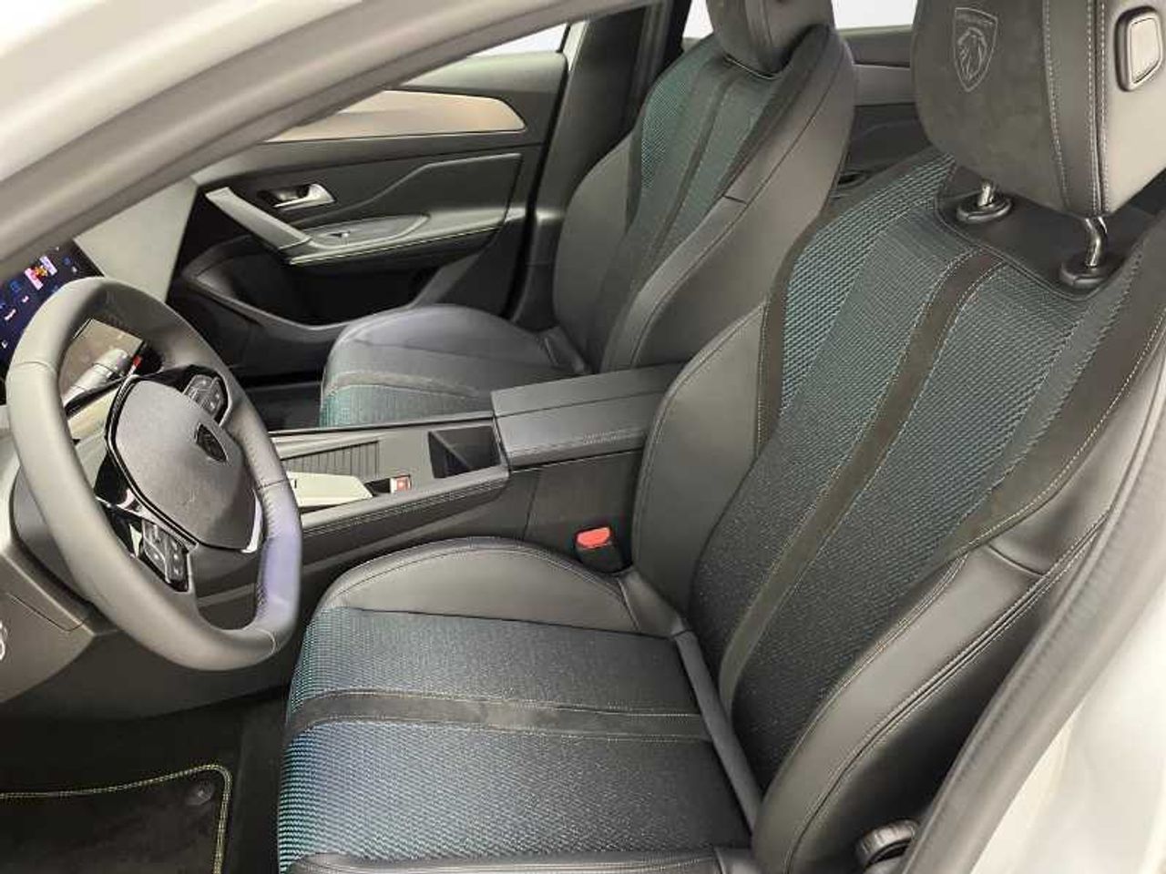 Peugeot 308 5p First Edition Eléctrico 156 (115 Kw) 15