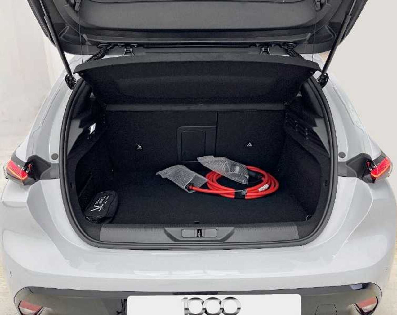 Peugeot 308 5p First Edition Eléctrico 156 (115 Kw) 18