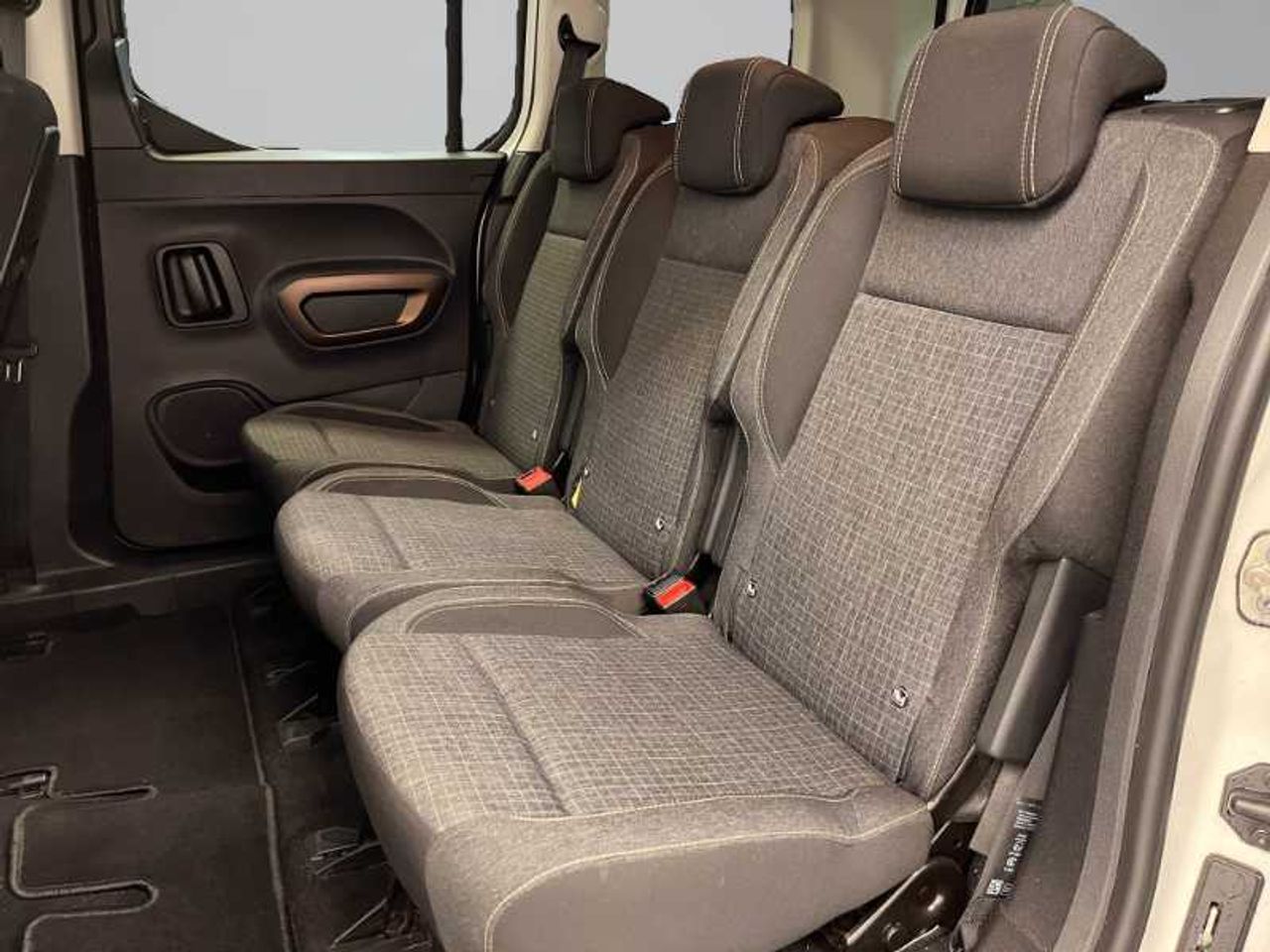 Peugeot Rifter r GT Line BlueHDi 130 S&S Manual Standard M1 15