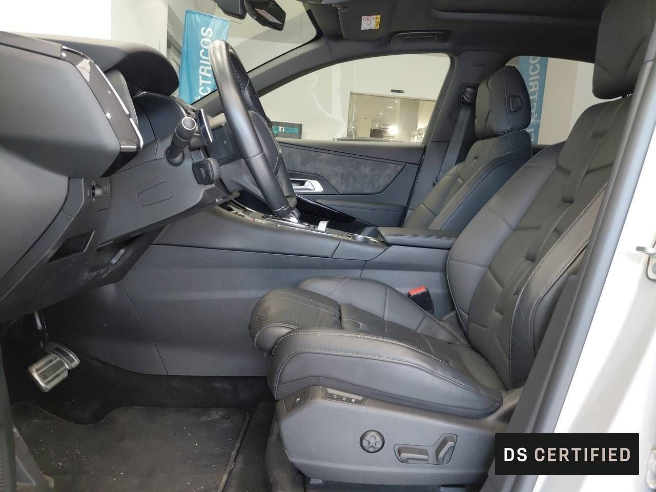 DS DS 7 1.6 E-Tense 300 Auto 4WD Louvre 15