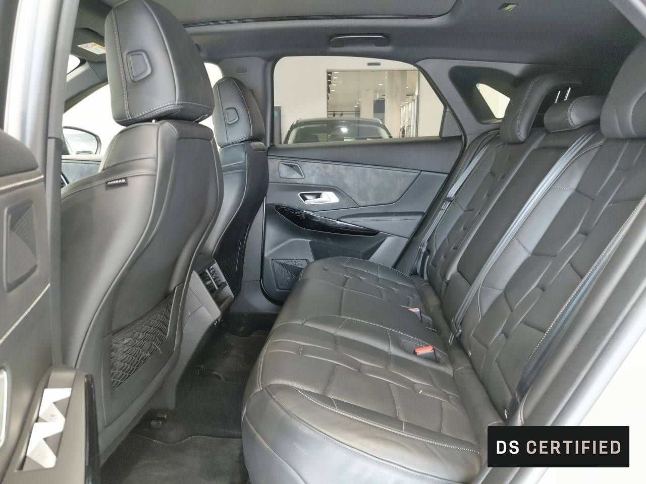 DS DS 7 1.6 E-Tense 300 Auto 4WD Louvre 17
