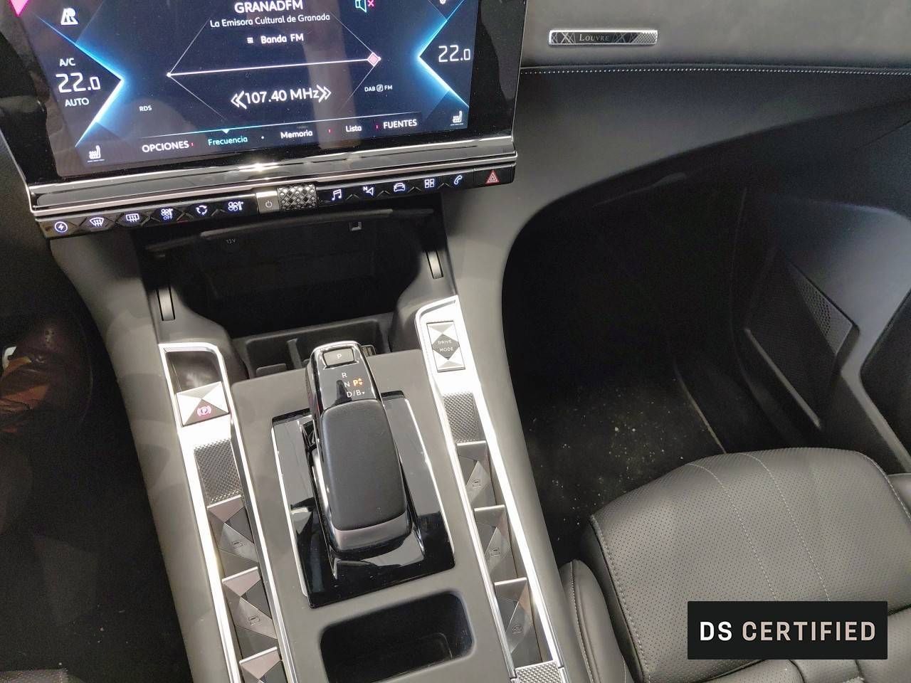 DS DS 7 1.6 E-Tense 300 Auto 4WD Louvre 22