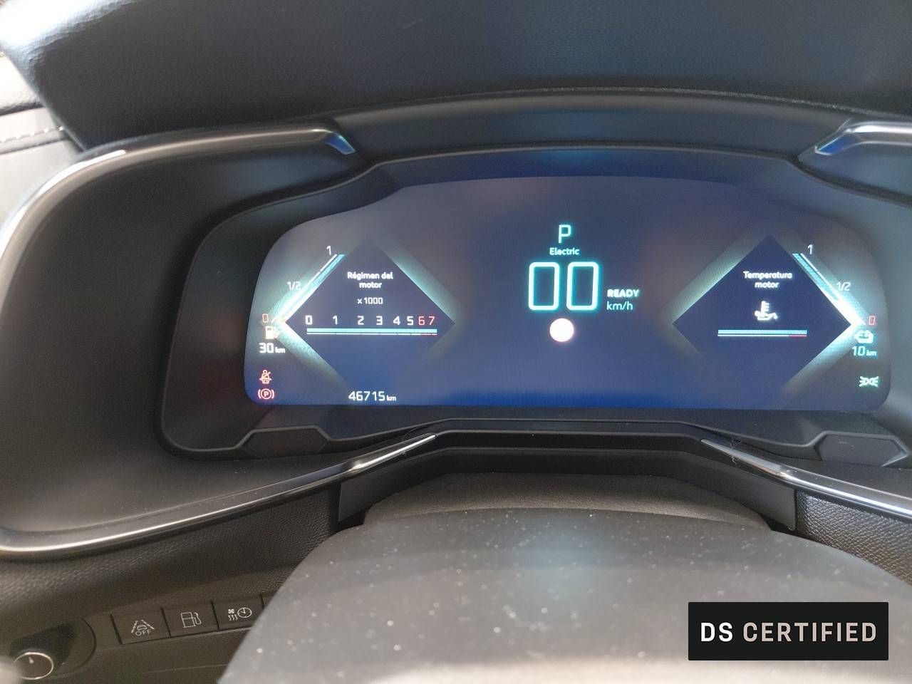 DS DS 7 1.6 E-Tense 300 Auto 4WD Louvre 26