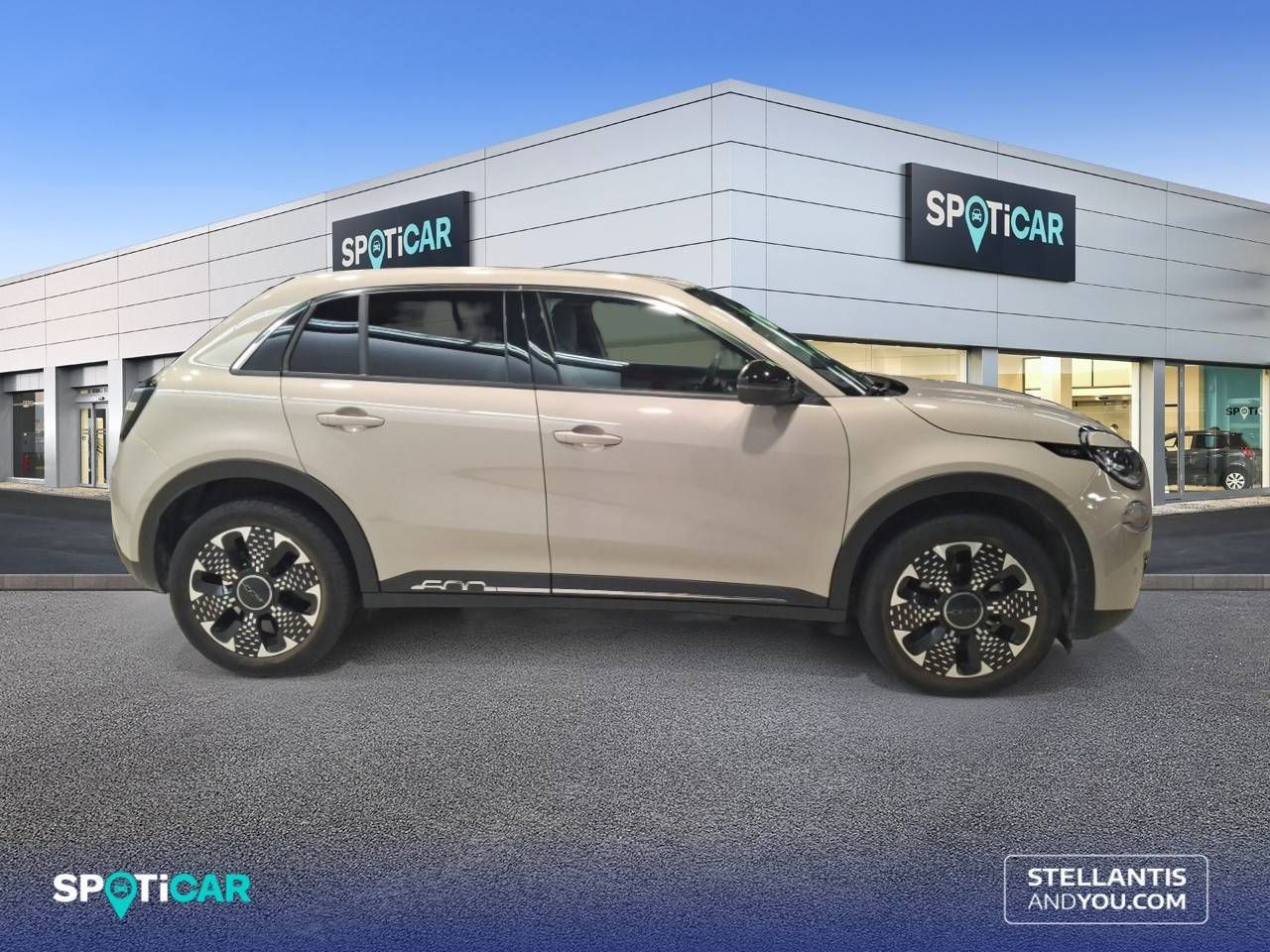 Fiat 600  600 MHEV  1.2 74kW (100CV) DDCT La prima 7