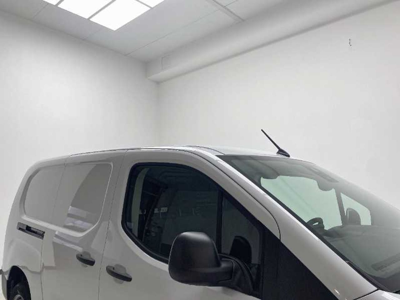 Citroën Berlingo Van - Furgón XL Diesel 100cv Manual 20