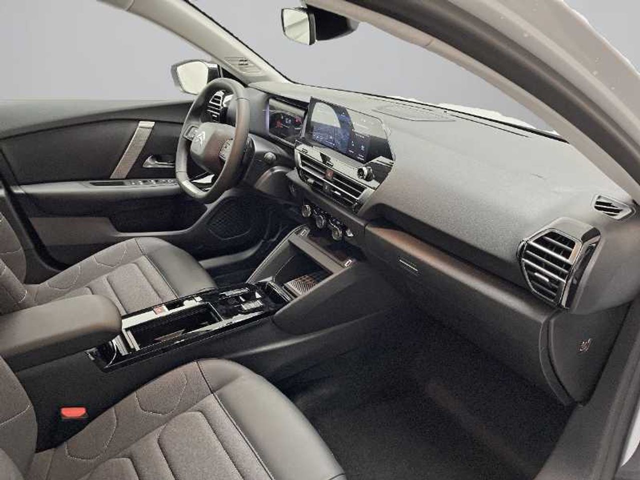 Citroën C4 Nuevo Hybrid 145 ë-DSC6 BUSINESS EDITION 28