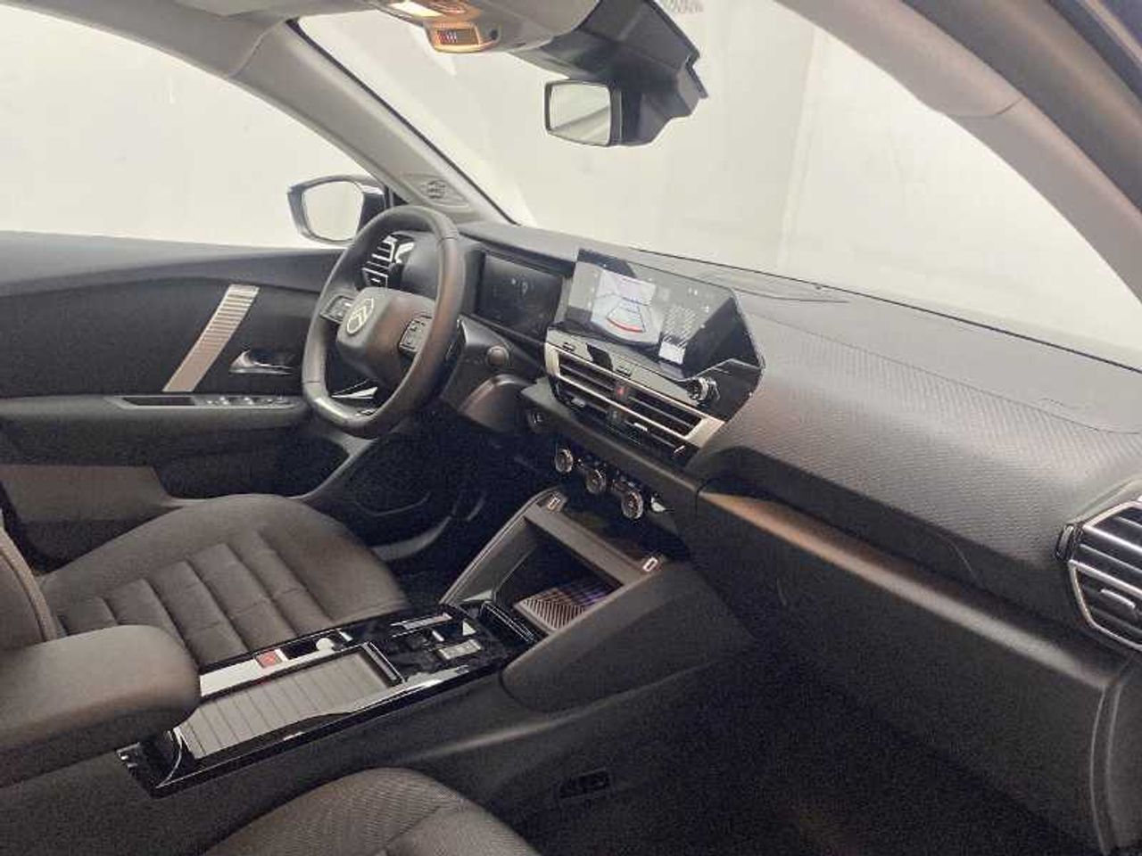 Citroën C4 Nuevo  Hybrid 145 ë-DSC6 BUSINESS EDITION 24