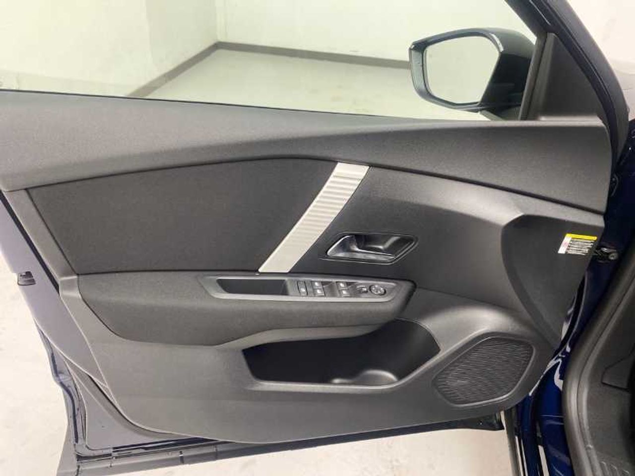 Citroën C4 Nuevo  Hybrid 145 ë-DSC6 BUSINESS EDITION 28