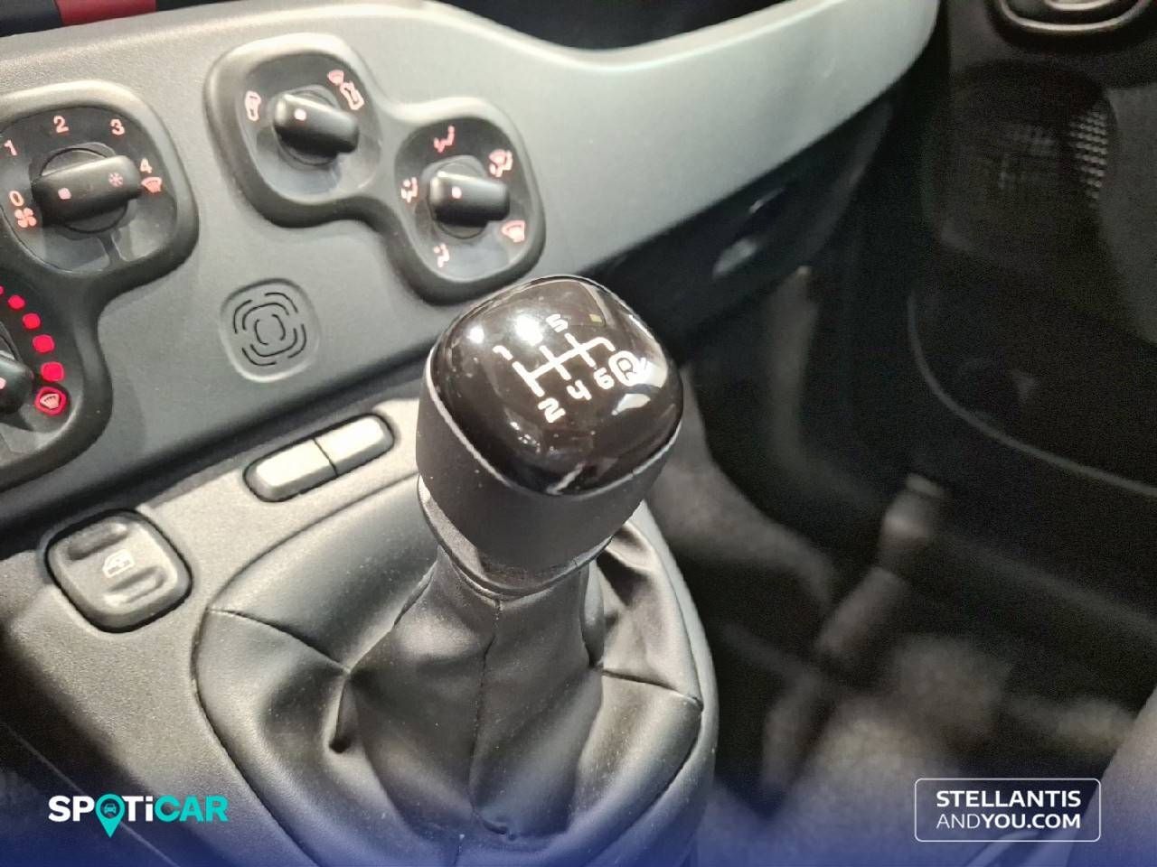 Fiat Panda Hybrid 1.0 Gse 51kw (70CV) City Life 28