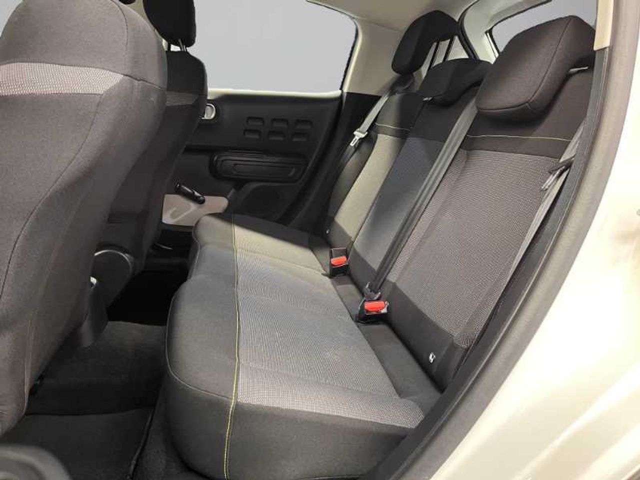 Citroën C3 Nuevo Puretech 83 S&S C Series 15