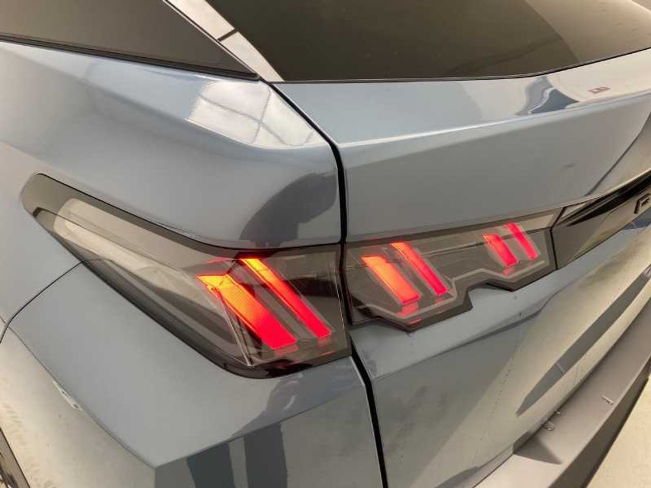 Peugeot 3008 Hybrid Nuevo 3008 Allure HYBRID 145 e-DCS6 22