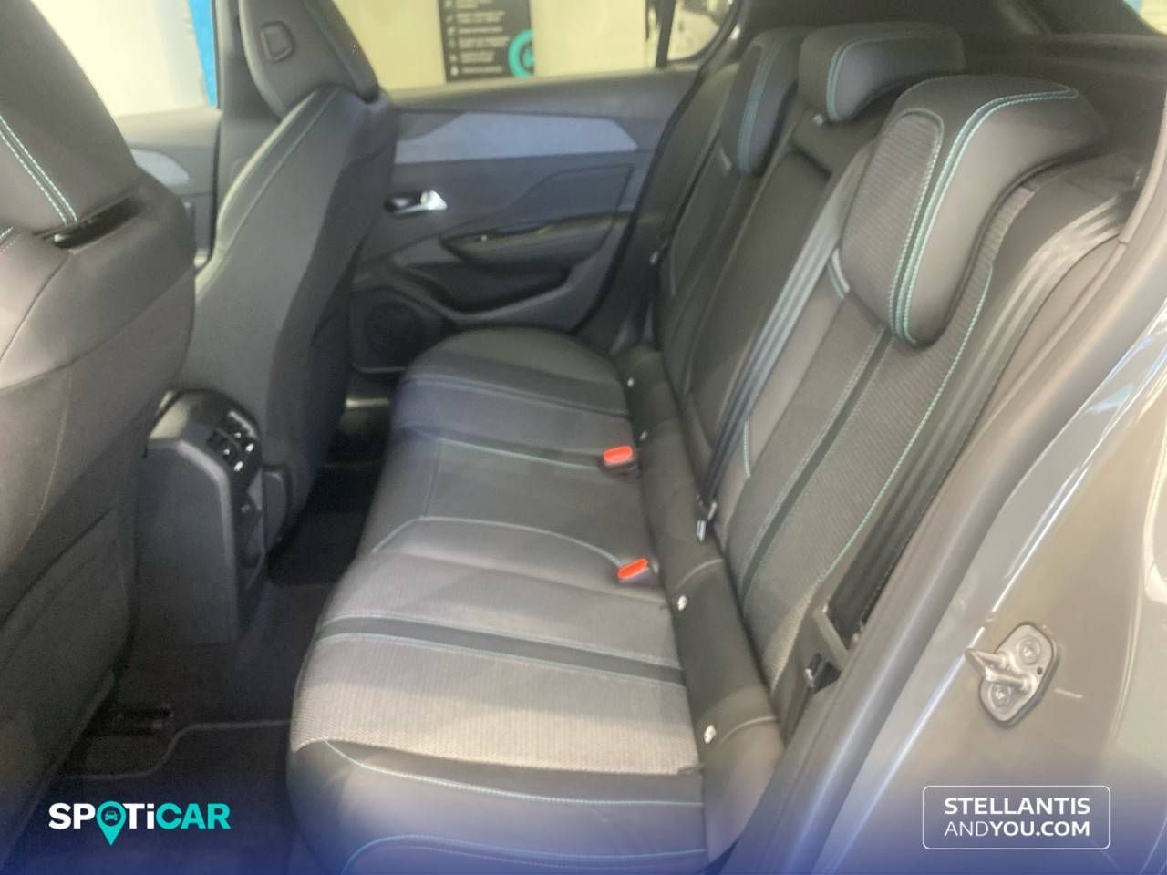 Peugeot 308 5P PureTech 130 S&S MAN Allure 17