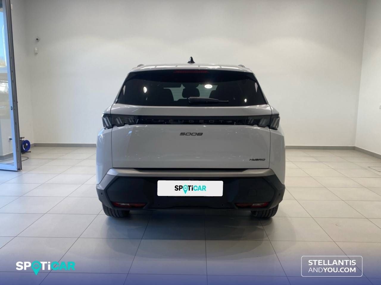 Peugeot 5008 1.2 107KW eDCS6 Allure 9