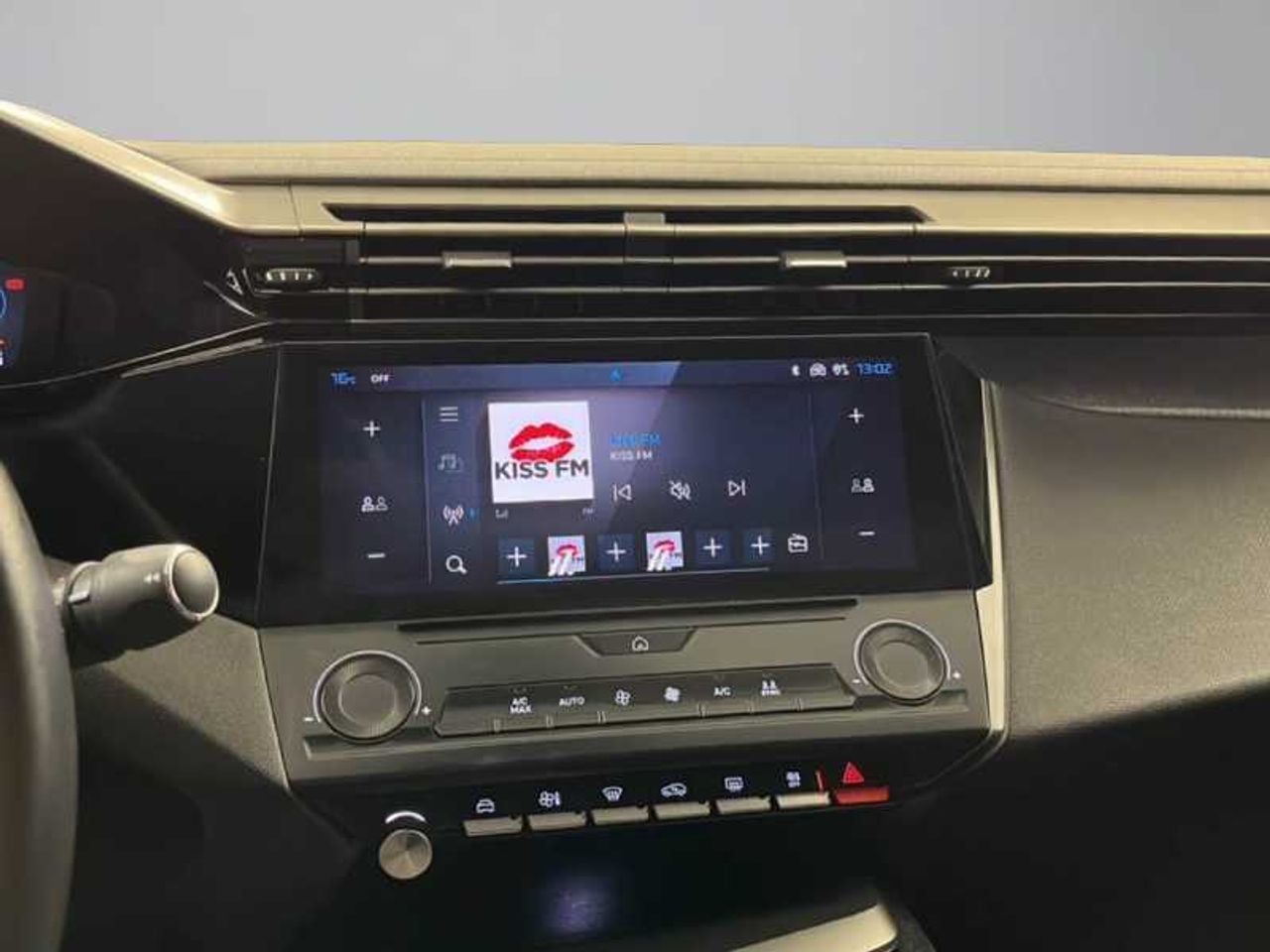 Peugeot 408 Allure HYBRID 145 eDCS6 22