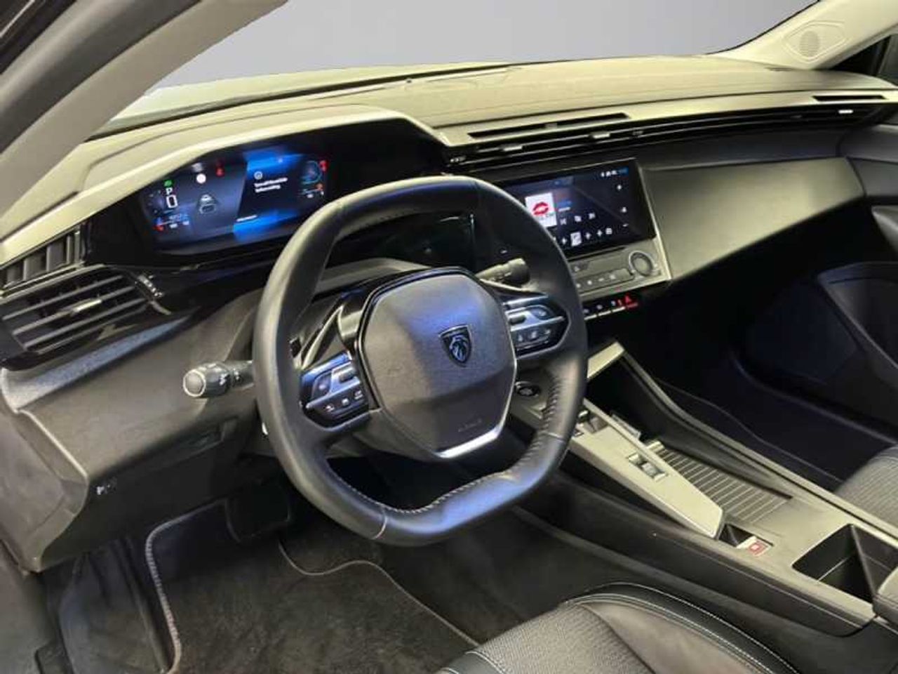 Peugeot 408 Allure HYBRID 145 eDCS6 26