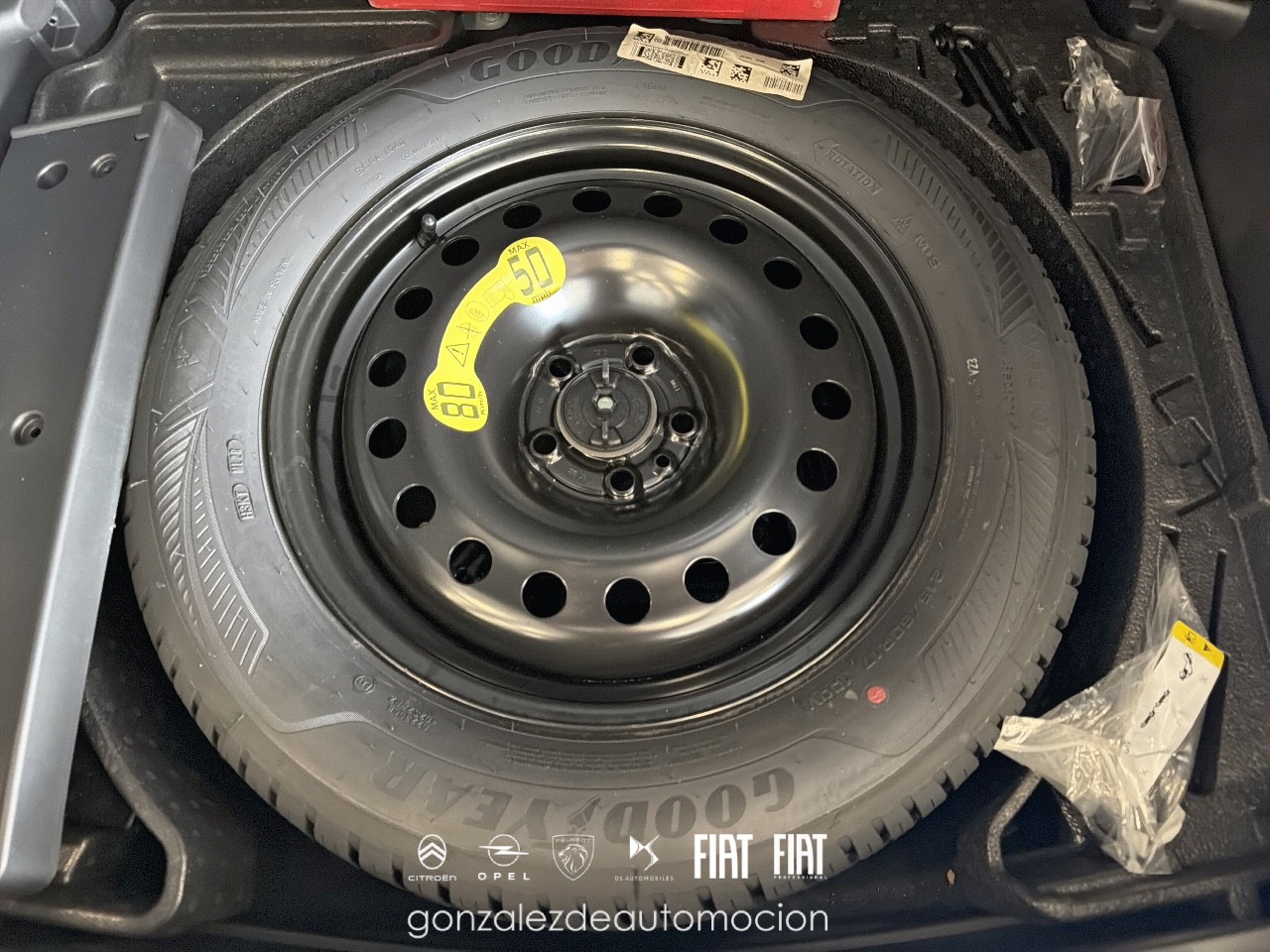 12_f0c21cc9-f63c-4646-98c6-42b0a45e46ae