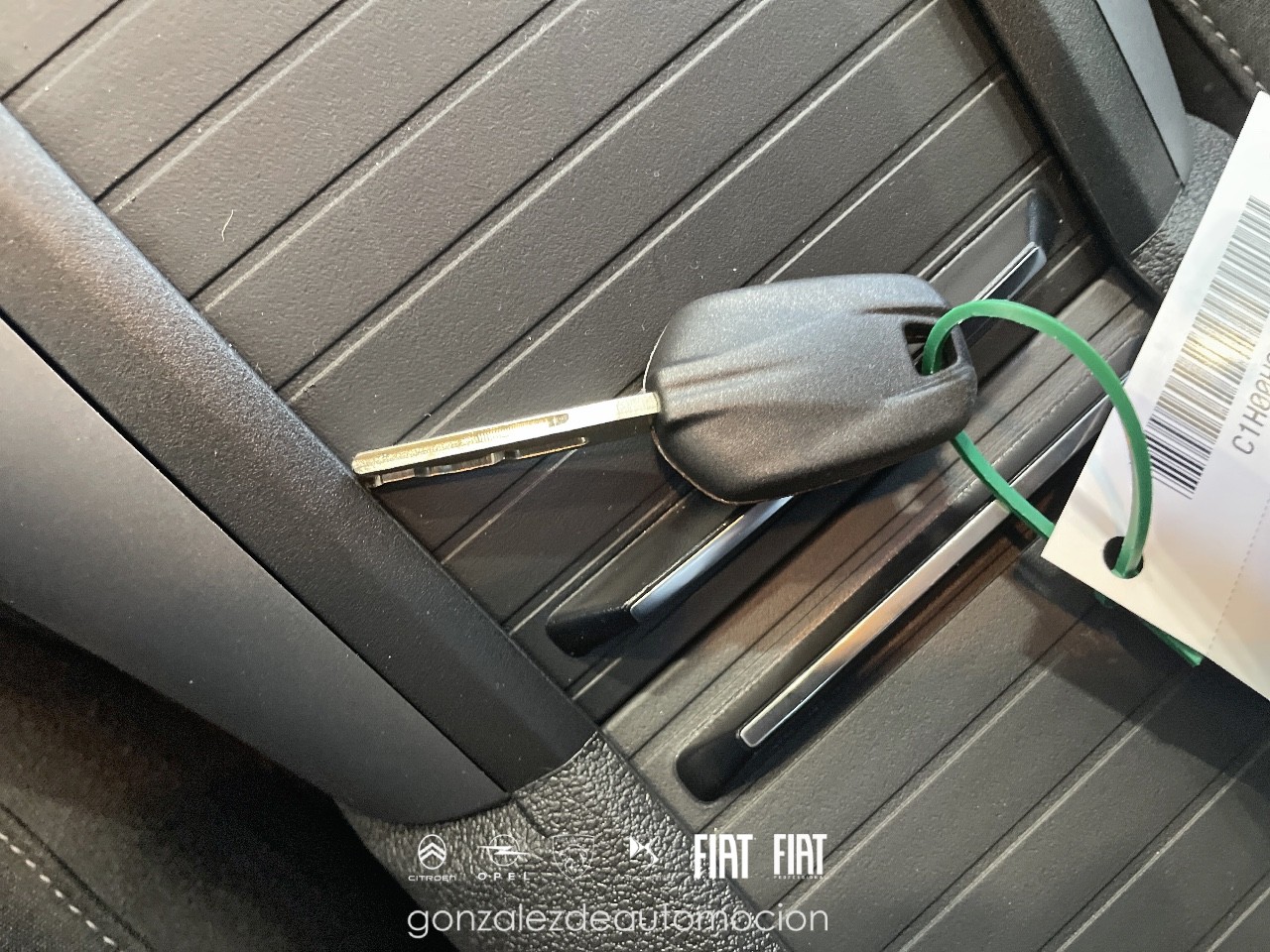 14_989c38e8-6ab4-499f-8b5c-237ba4d1a7f2