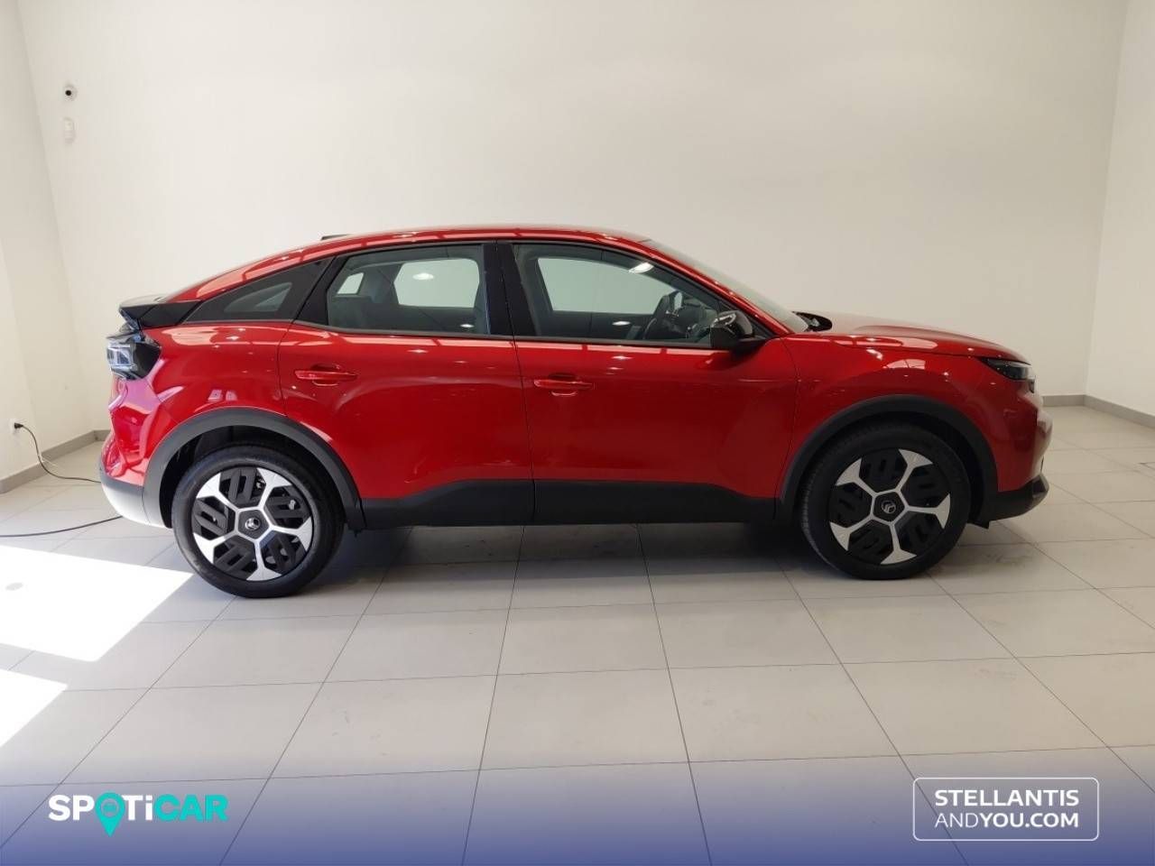 Citroën C4  Hybrid 145 ë-DCS6 Plus 7