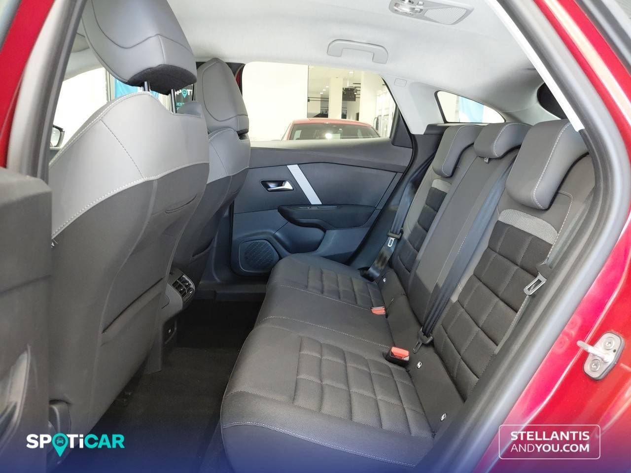 Citroën C4  Hybrid 145 ë-DCS6 Plus 17