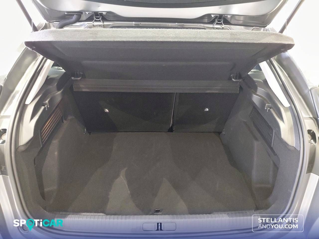 Citroën C4  Hybrid 145 ë-DCS6 Plus 11