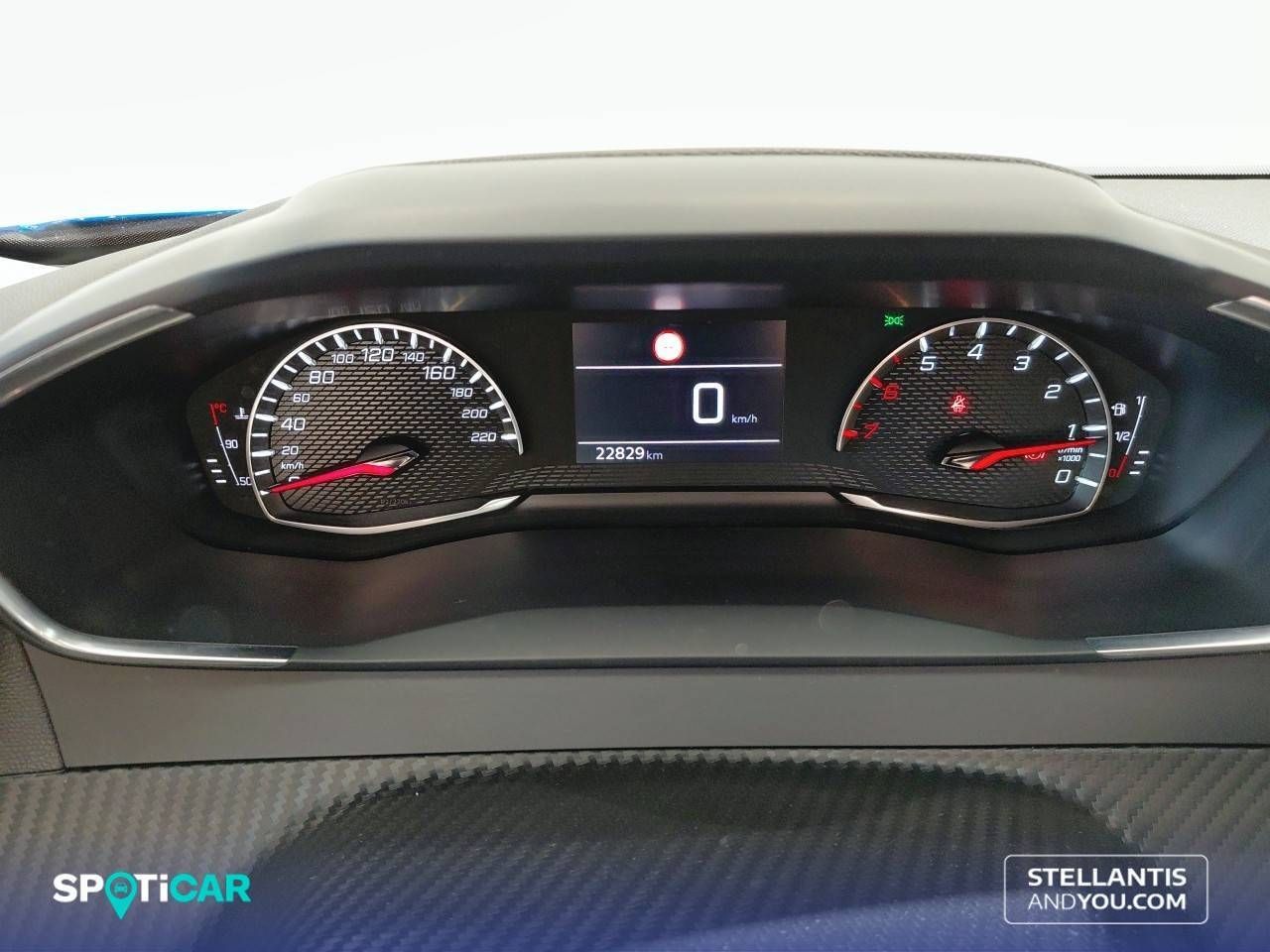 Peugeot 2008   Puretech 100 S&S BVM6 Active Pack 28