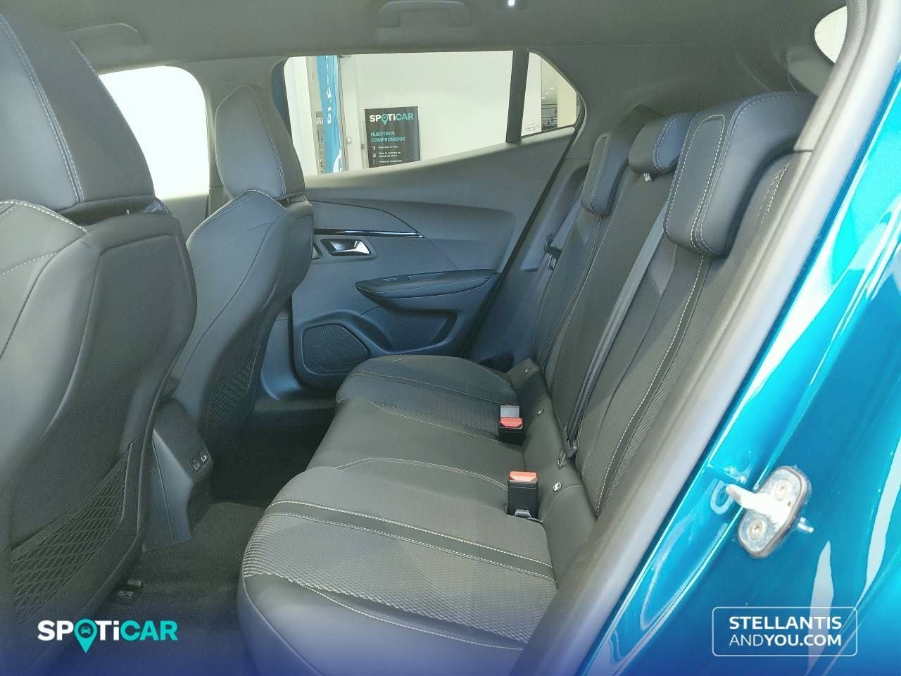 Peugeot 2008  N2008  Hybrid 145 eDCS6 GT 17