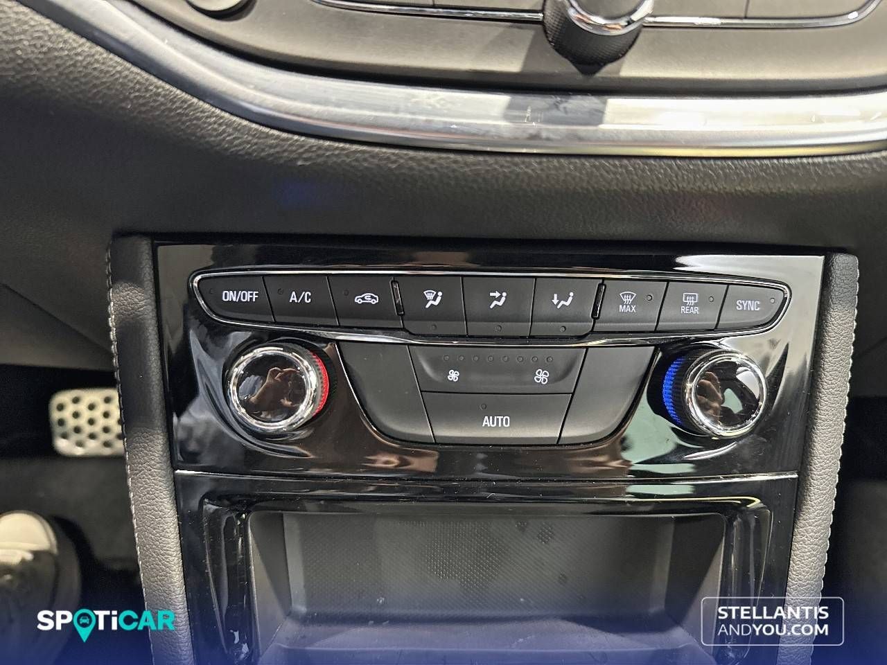 Opel Astra  1.4T SHT 107kW (145CV)  CVT Ultimate 26