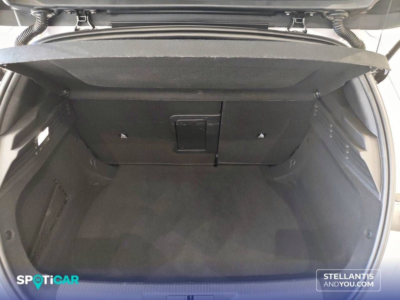 Peugeot 308  5P  Hybrid 136 e-DCS6 GT 11