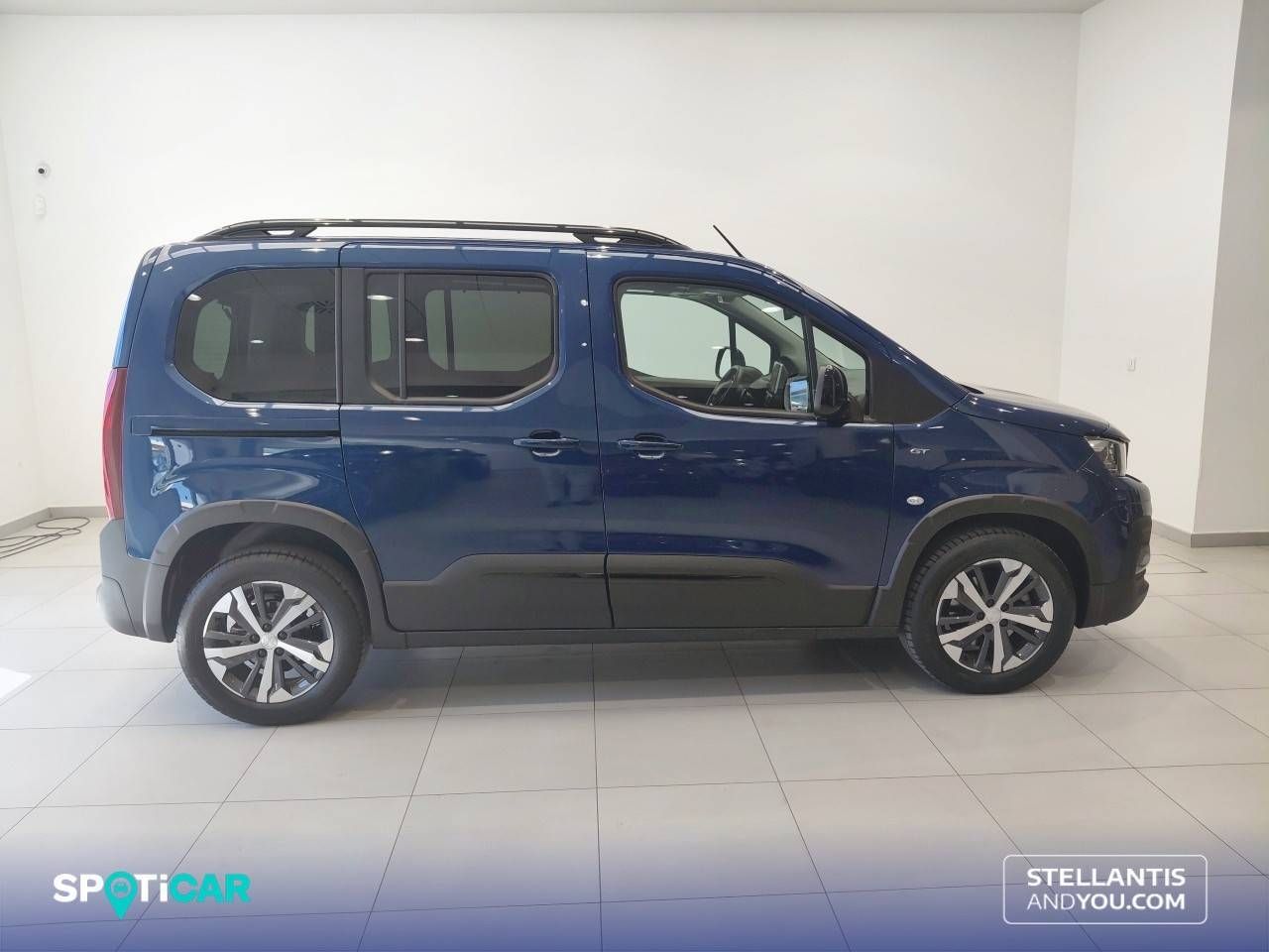 Peugeot Rifter   Stand. BlueHDi 130 S&S EAT8 GT Business 7