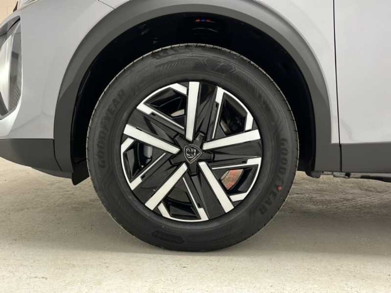 Peugeot 2008 Style Gasolina 100 S&S 6 Vel. MAN. 24