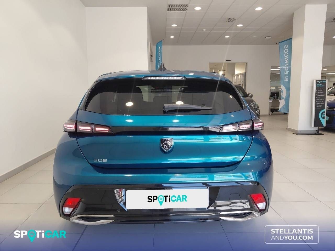 Peugeot 308  5P  PureTech 130 S&S MAN Allure 9