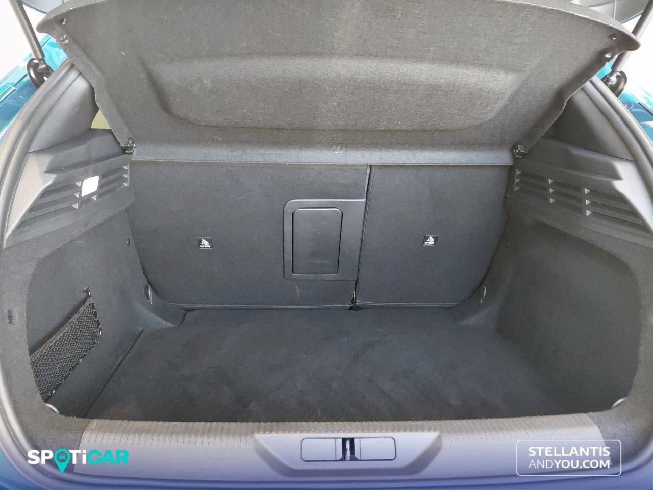 Peugeot 308  5P  PureTech 130 S&S MAN Allure 11