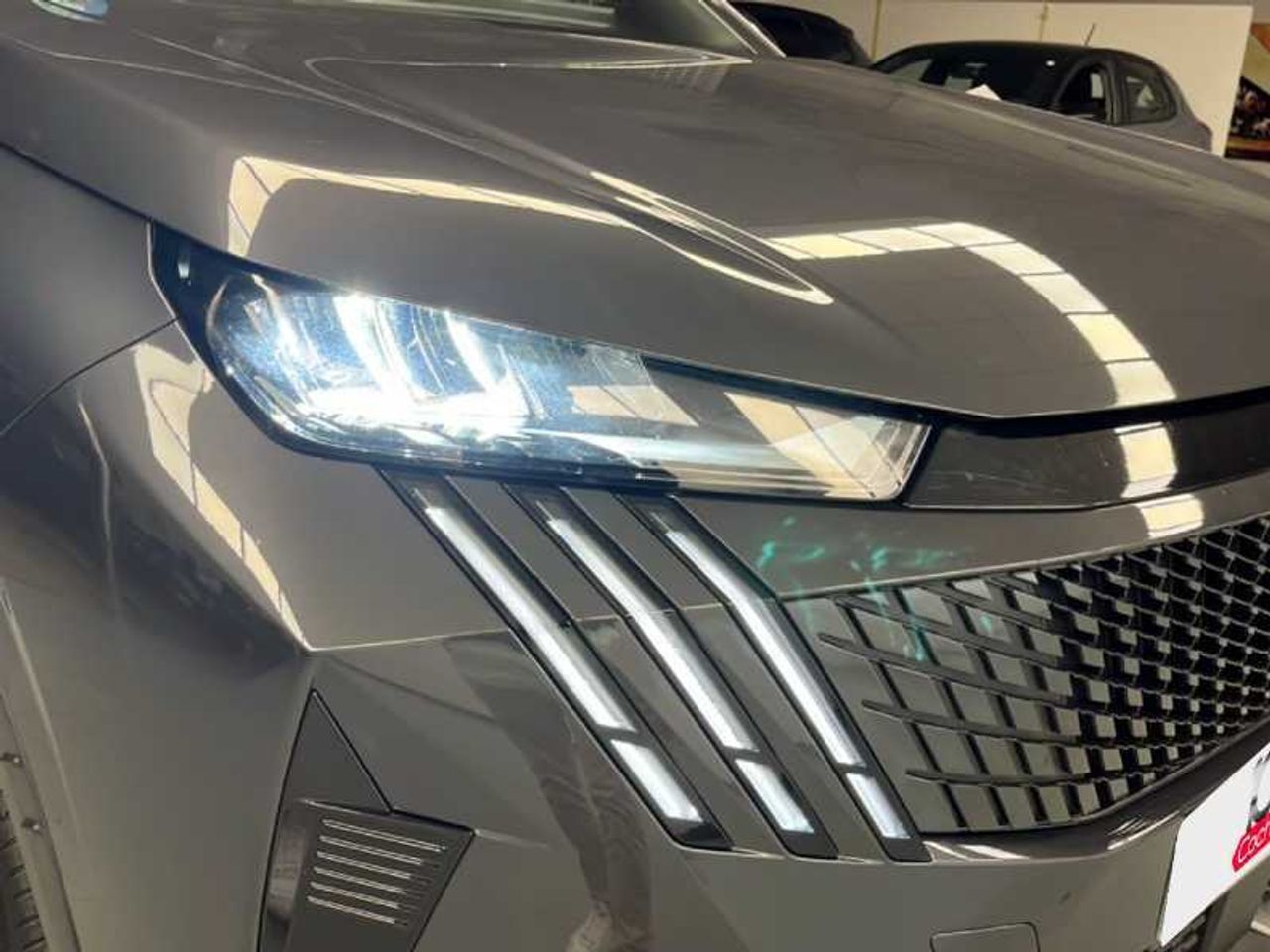 Peugeot 5008 Nuevo 5008 Allure HYBRID 145 eDCS6 17