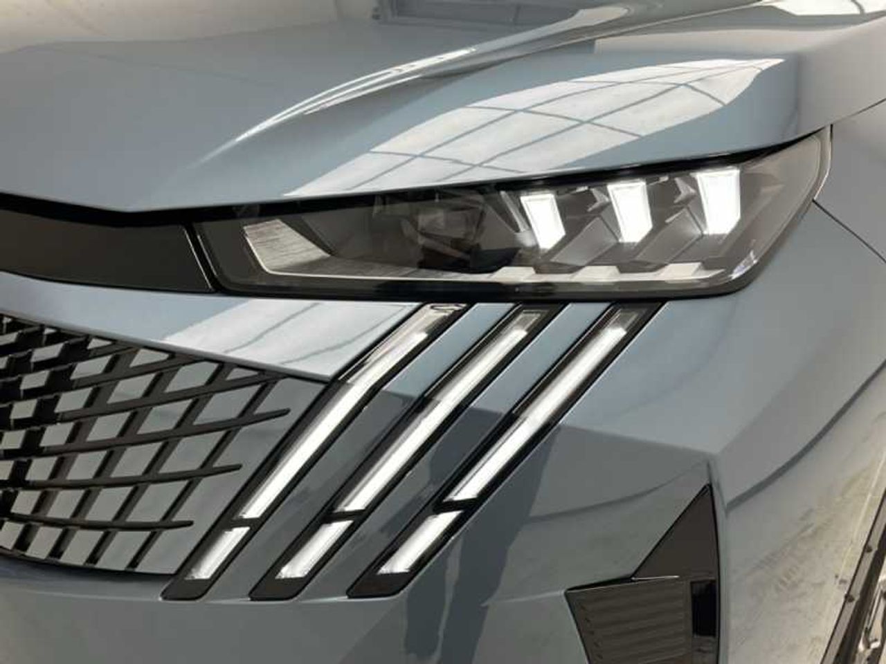 Peugeot 3008 Hybrid Nuevo 3008 GT HYBRID 145 e-DCS6 30