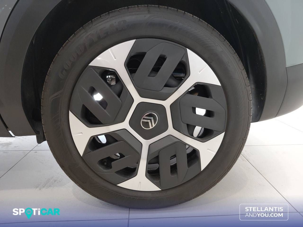 Citroën C4  Hybrid 145 ë-DCS6 Plus 18