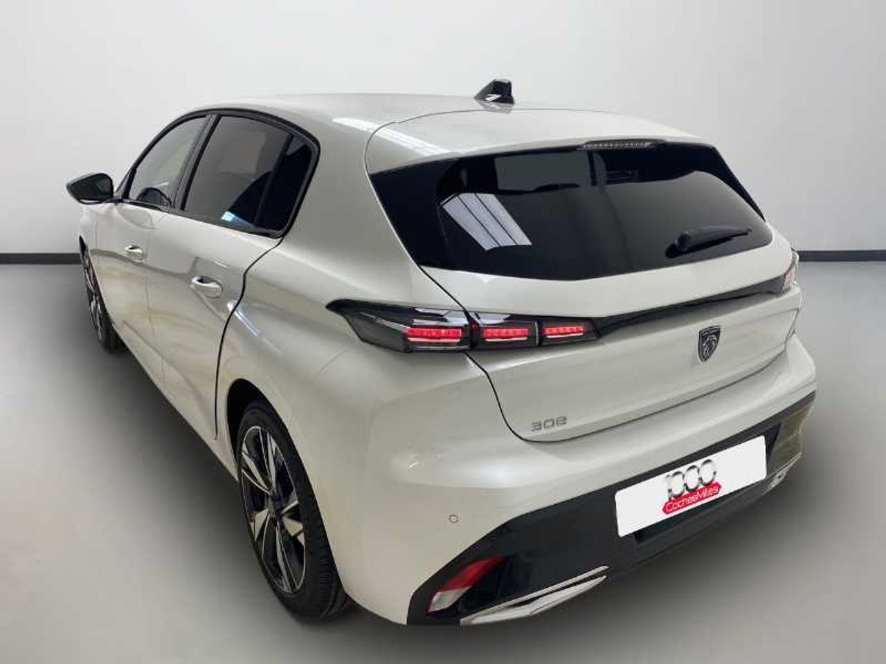 Peugeot 308 5p Allure Gasolina 130 S&S 6 Vel. MAN 22