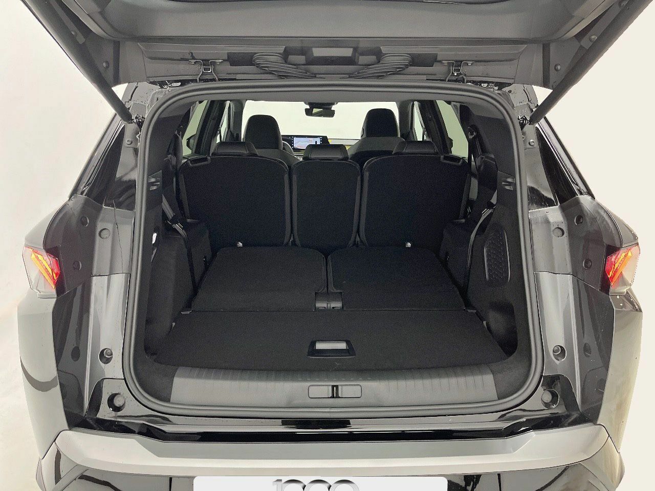 Peugeot e-5008 GT Eléctrico 157kW 18