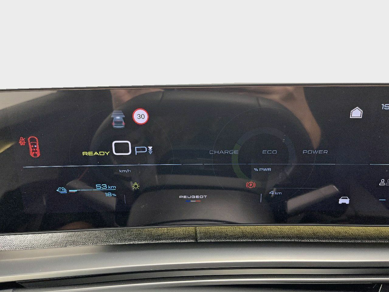 Peugeot e-5008 GT Eléctrico 157kW 22