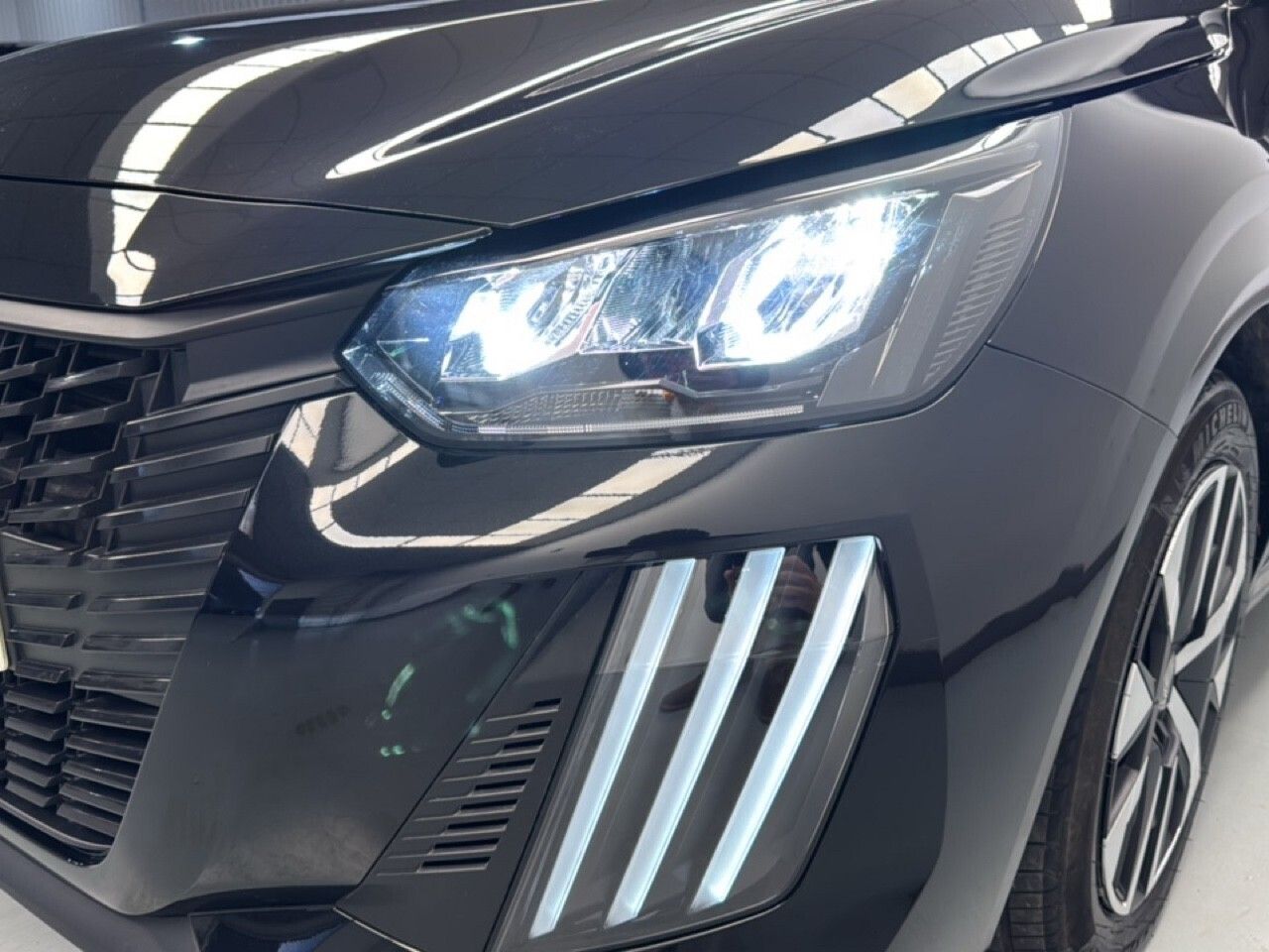 Peugeot e-208 Style Eléctrico 136 (100 Kw) 13