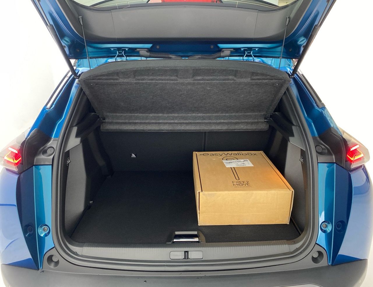 Peugeot e-2008 Eléctrico GT 156 (115kW) 18