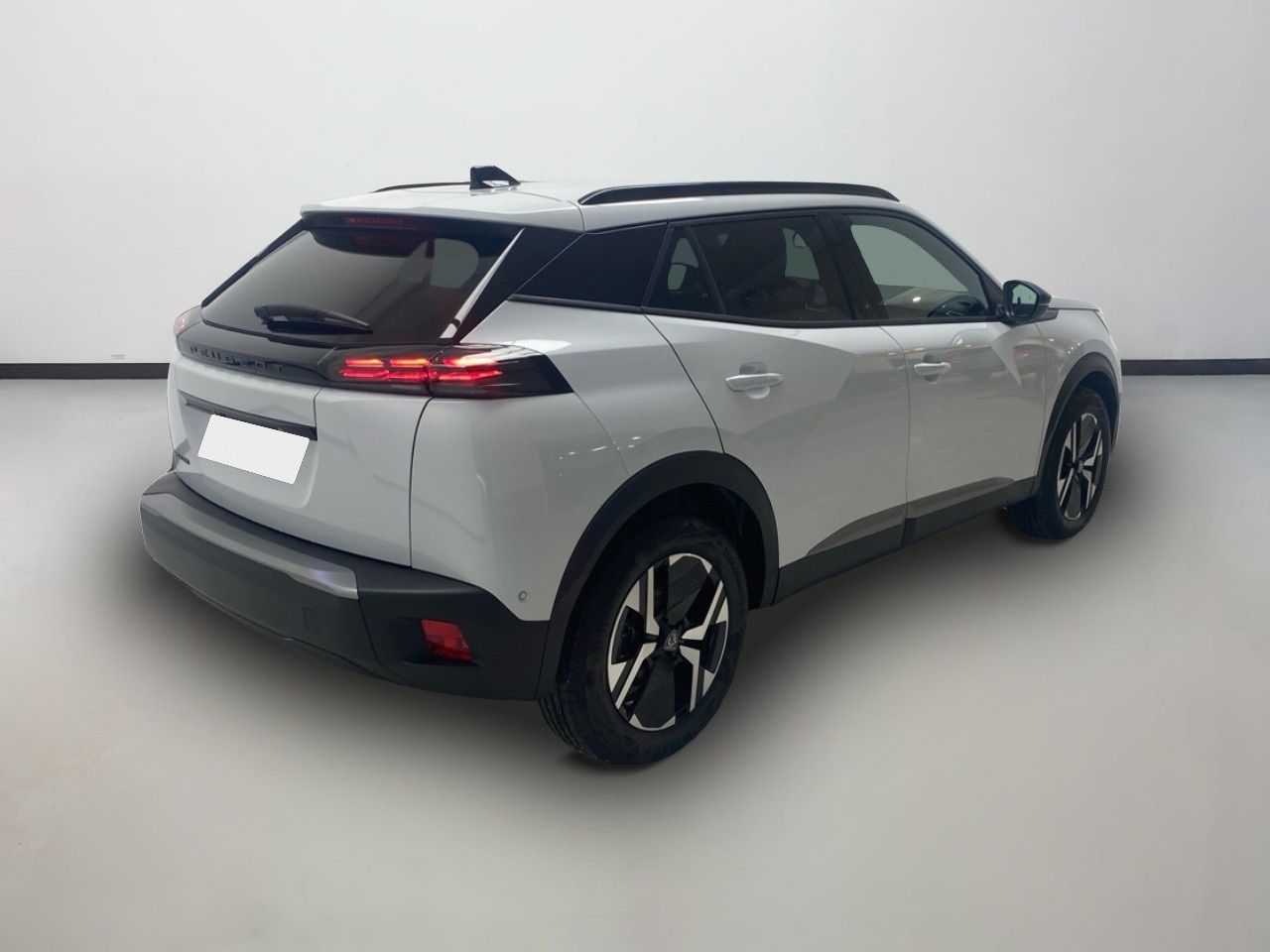 Peugeot e-2008 Eléctrico Allure 156 (115kW) 11